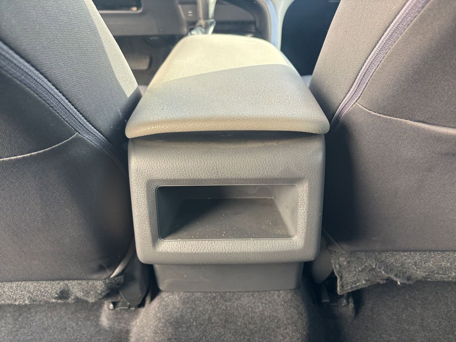 Thumbnail: 2018 Toyota Camry - 24