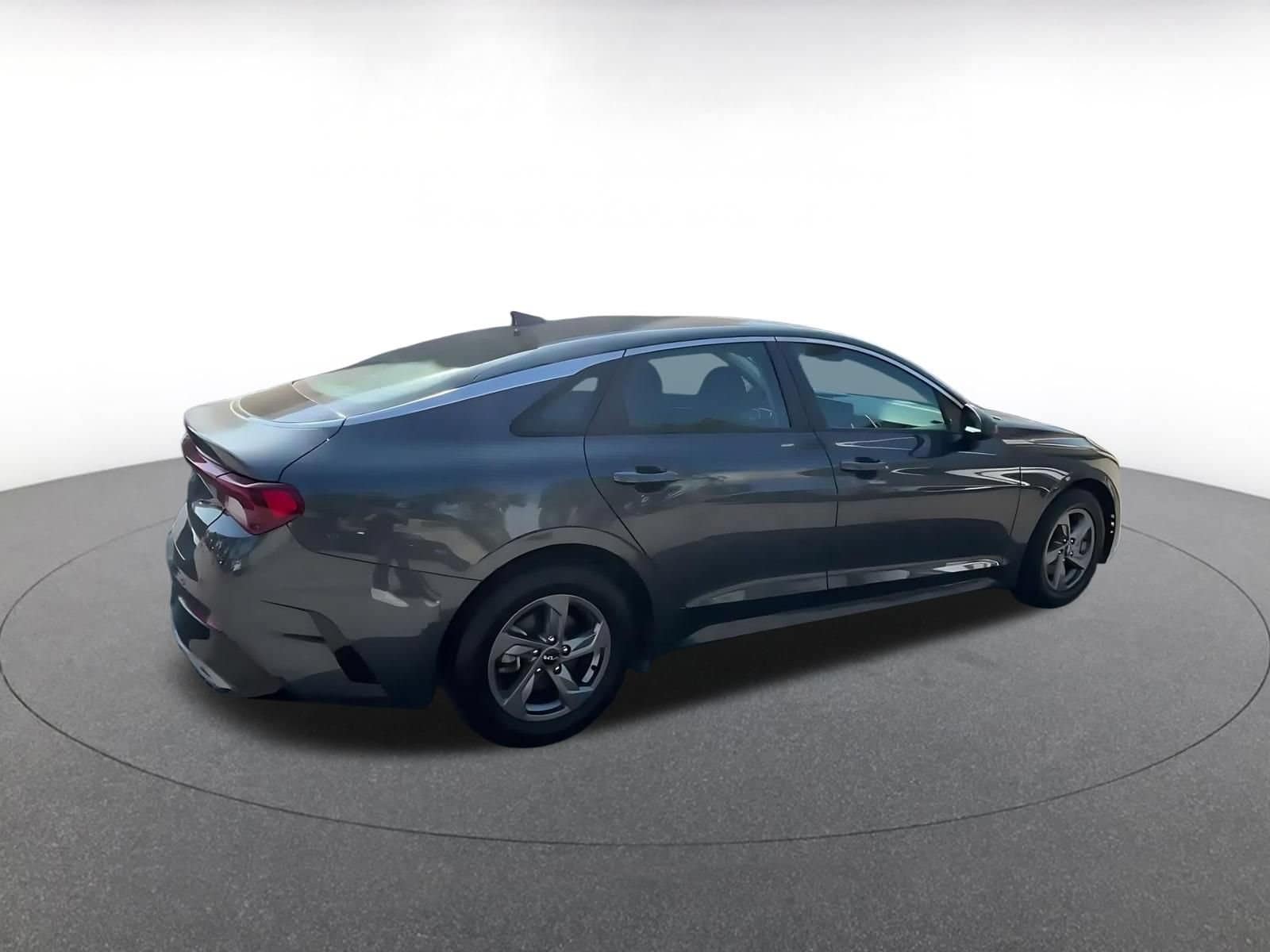 Thumbnail: 2023 Kia K5 - 15