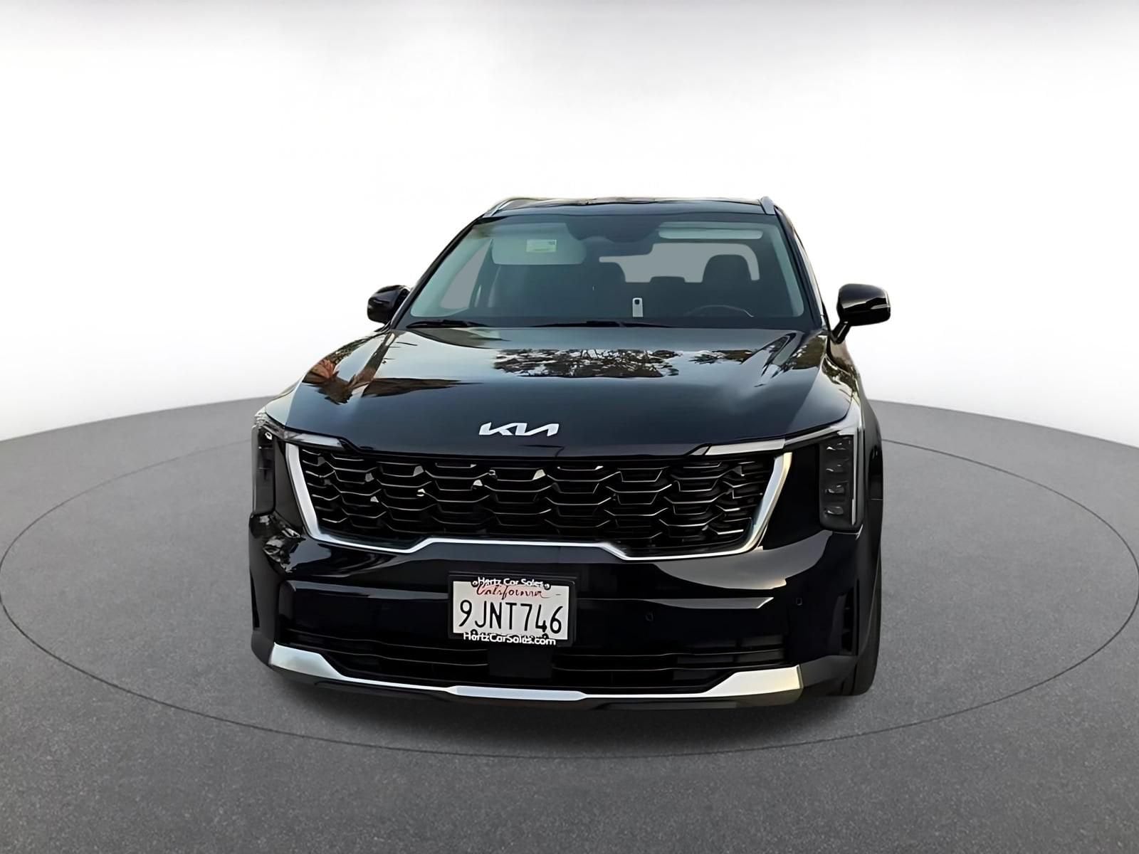 Thumbnail: 2024 Kia Sorento - 4