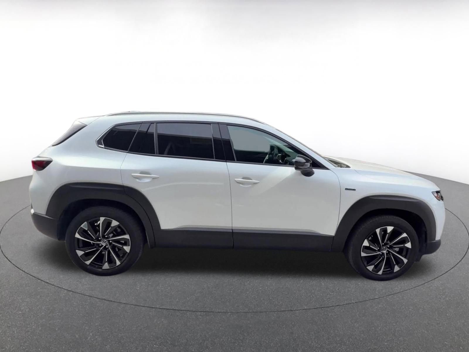 Thumbnail: 2025 Mazda CX-50 - 16