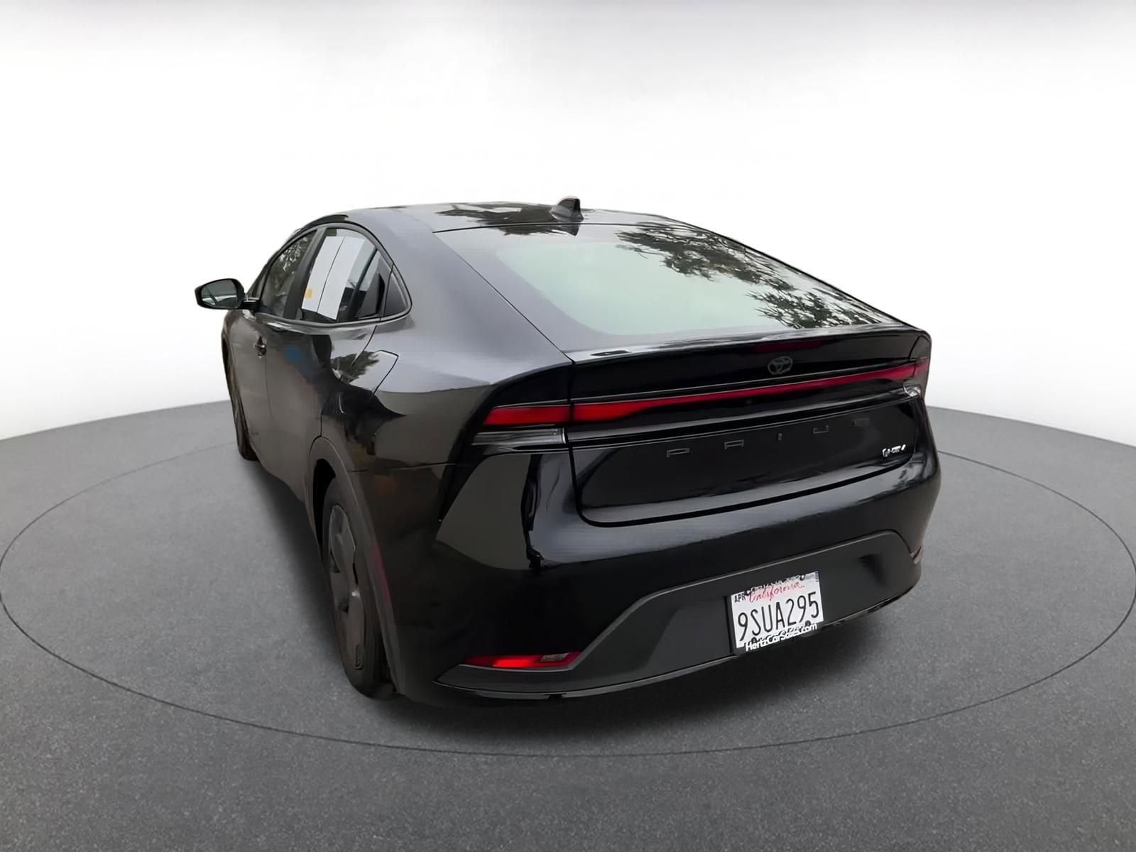 Thumbnail: 2025 Toyota Prius - 11