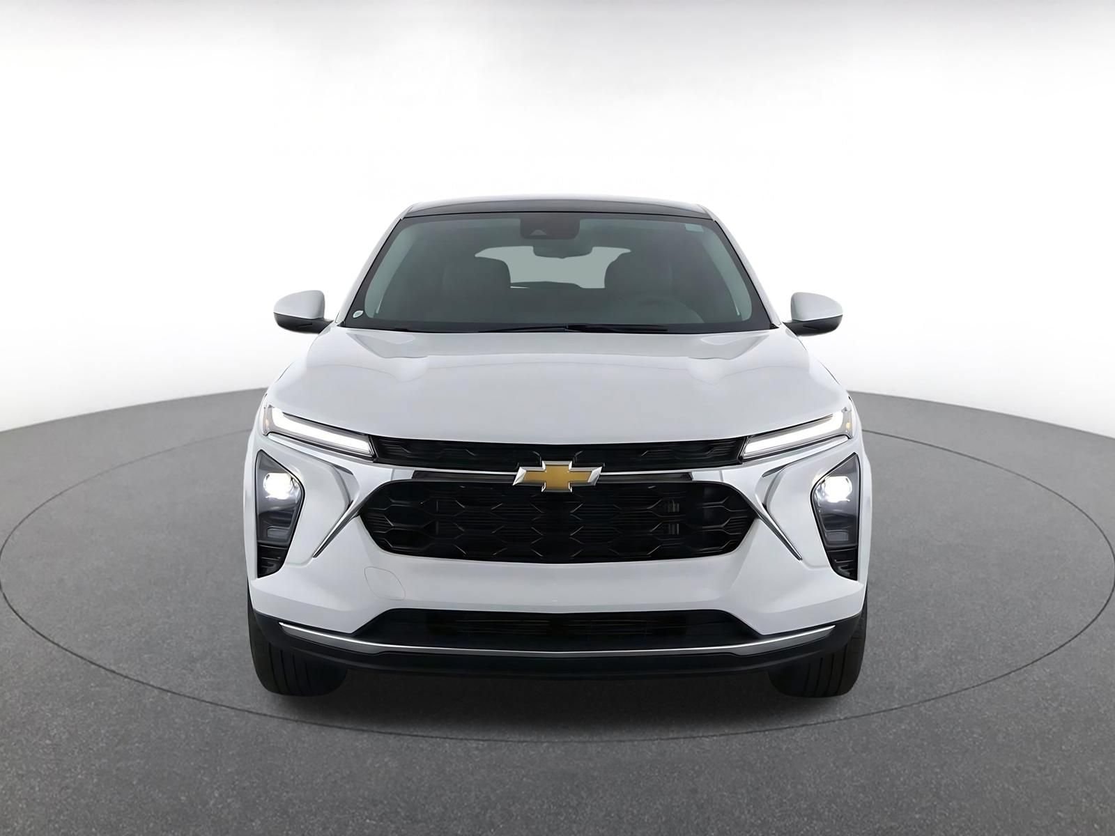 Thumbnail: 2025 Chevrolet Trax - 2