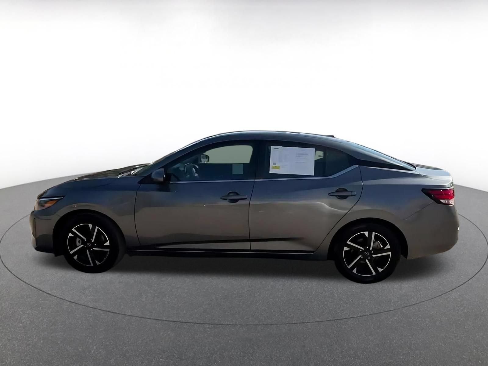 Thumbnail: 2025 Nissan Sentra - 8