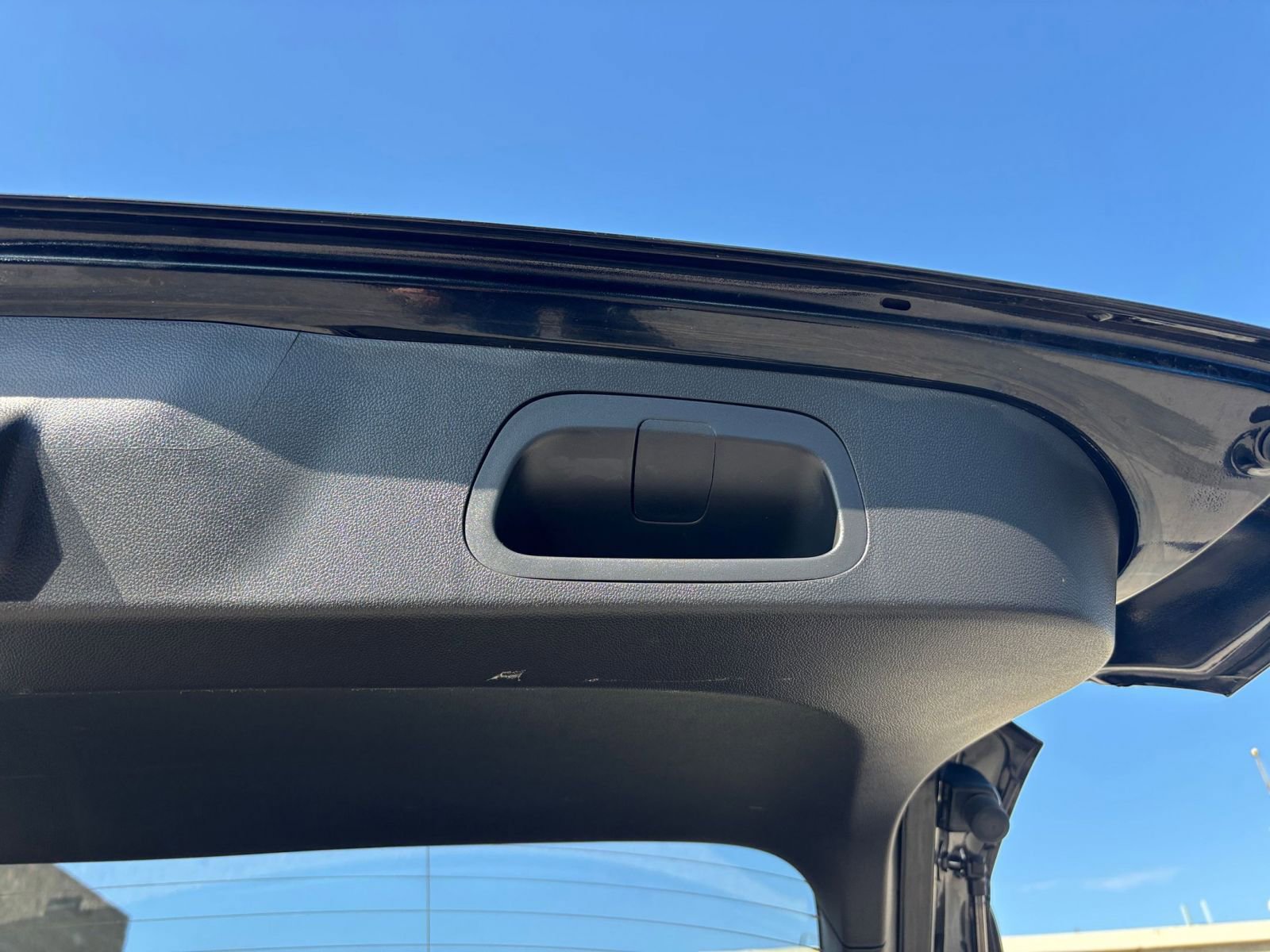 Thumbnail: 2025 Chevrolet Trax - 23