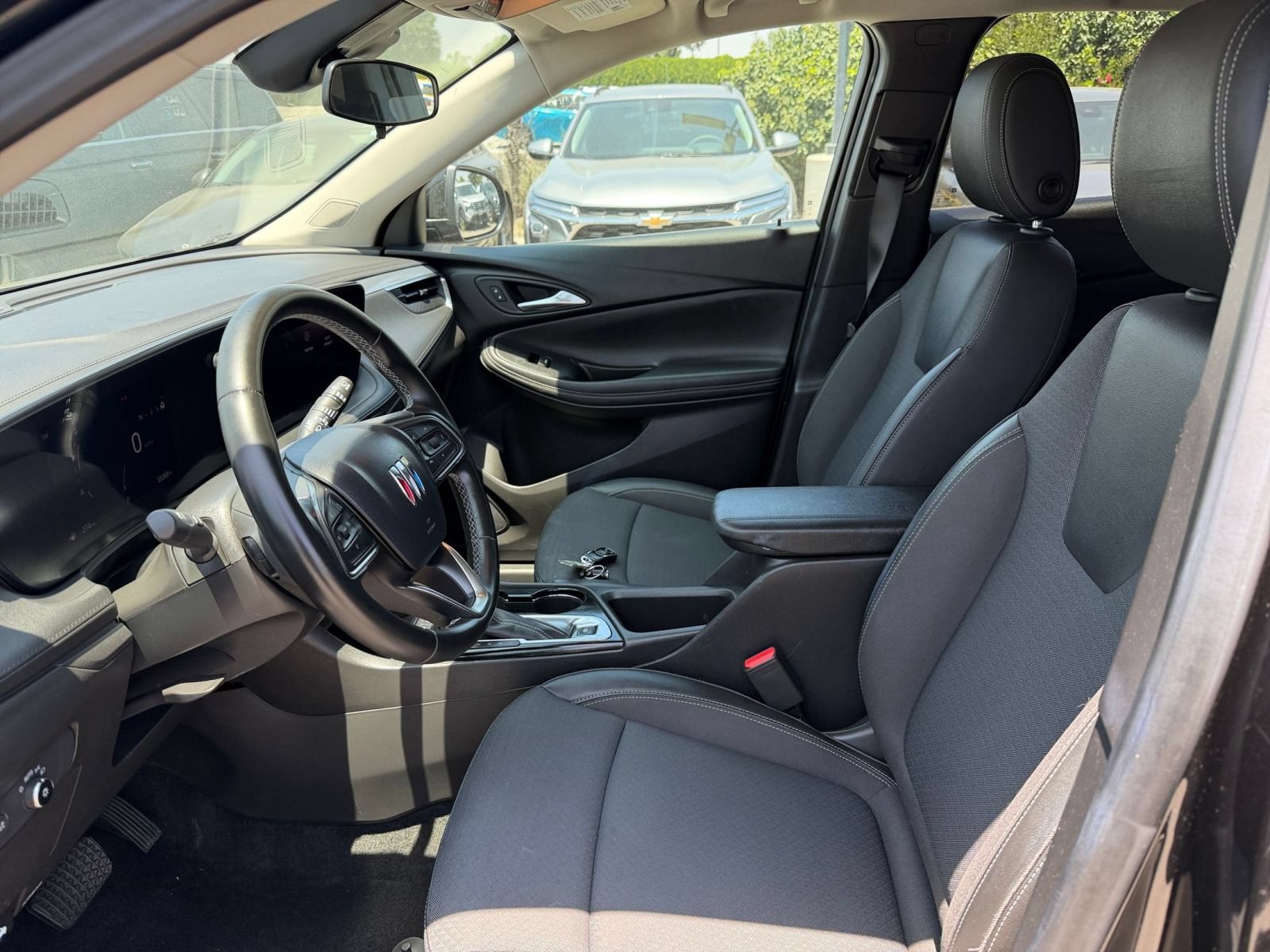 Thumbnail: 2025 Buick Encore GX - 25