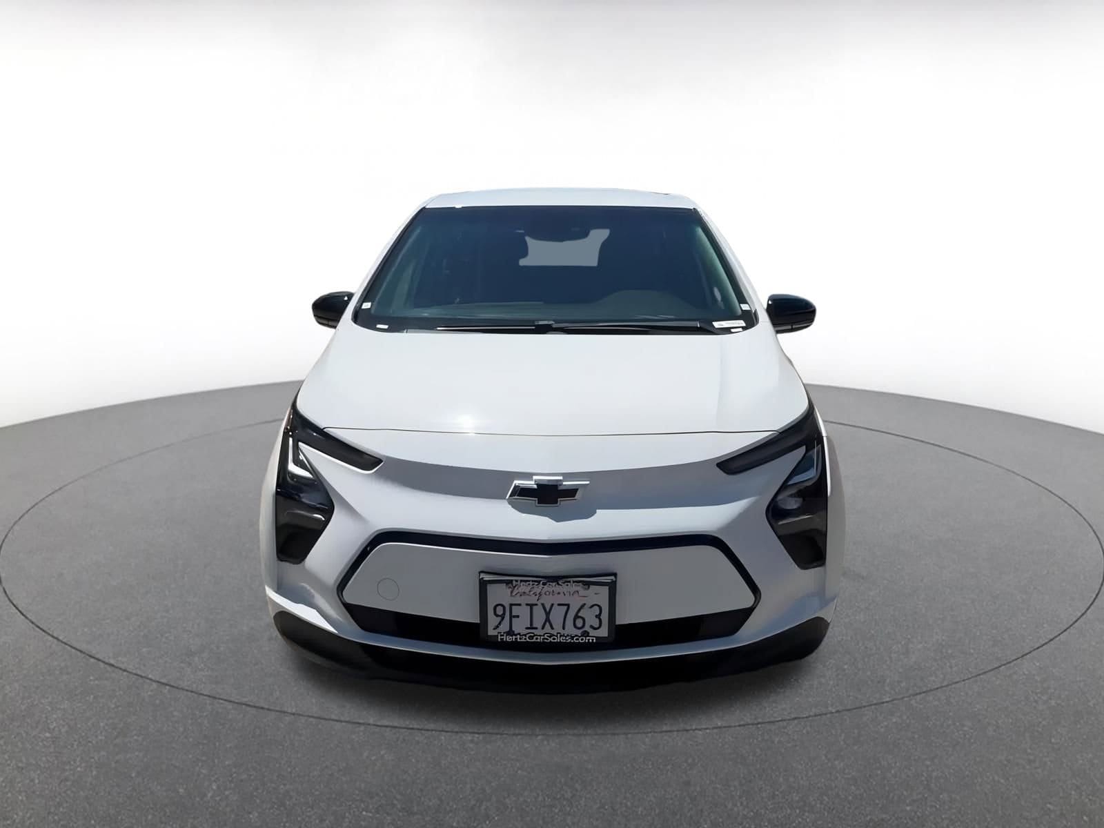 Thumbnail: 2023 Chevrolet Bolt EV - 4