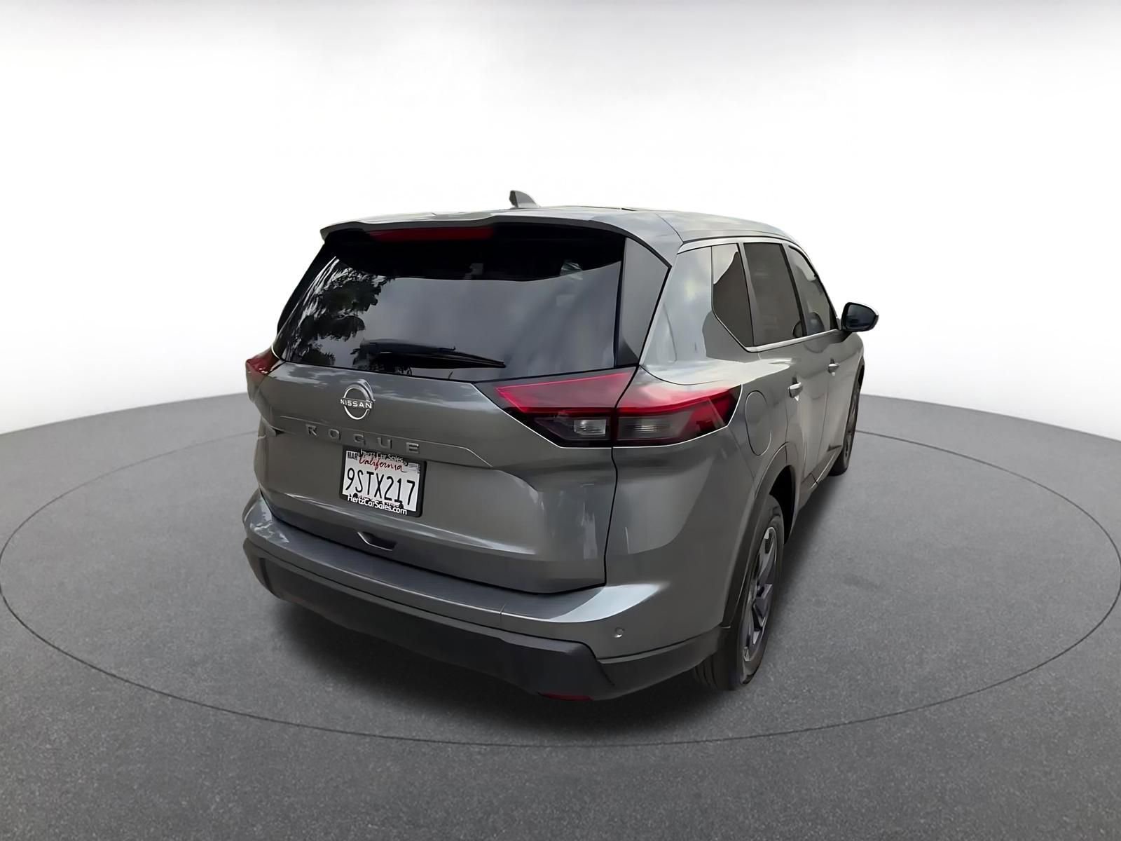 Thumbnail: 2025 Nissan Rogue - 14