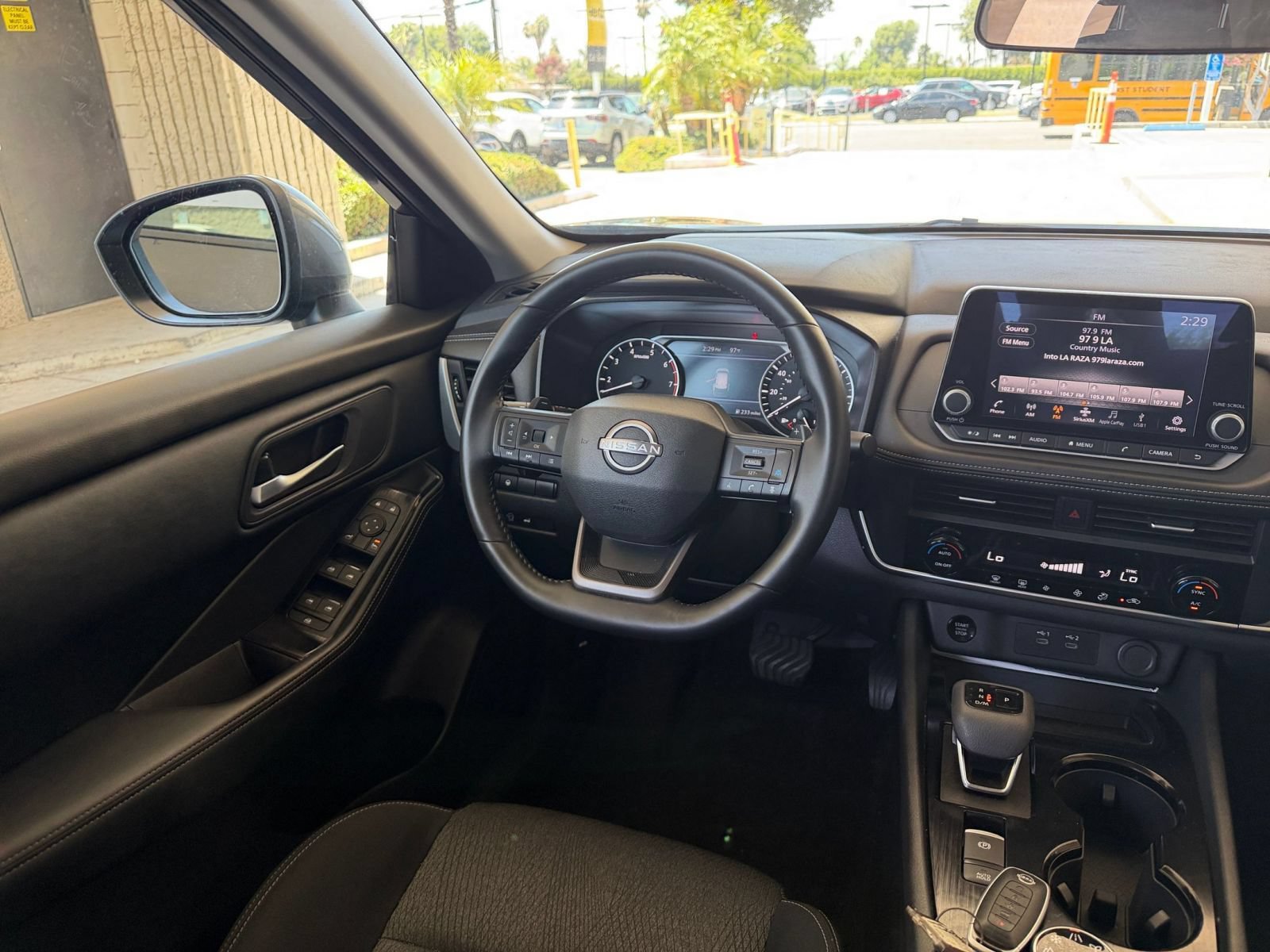 Thumbnail: 2025 Nissan Rogue - 31