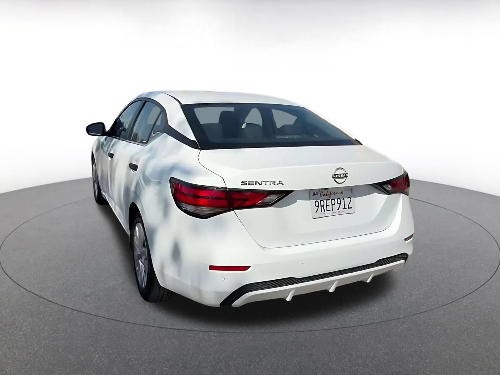 Thumbnail: 2025 Nissan Sentra - 10