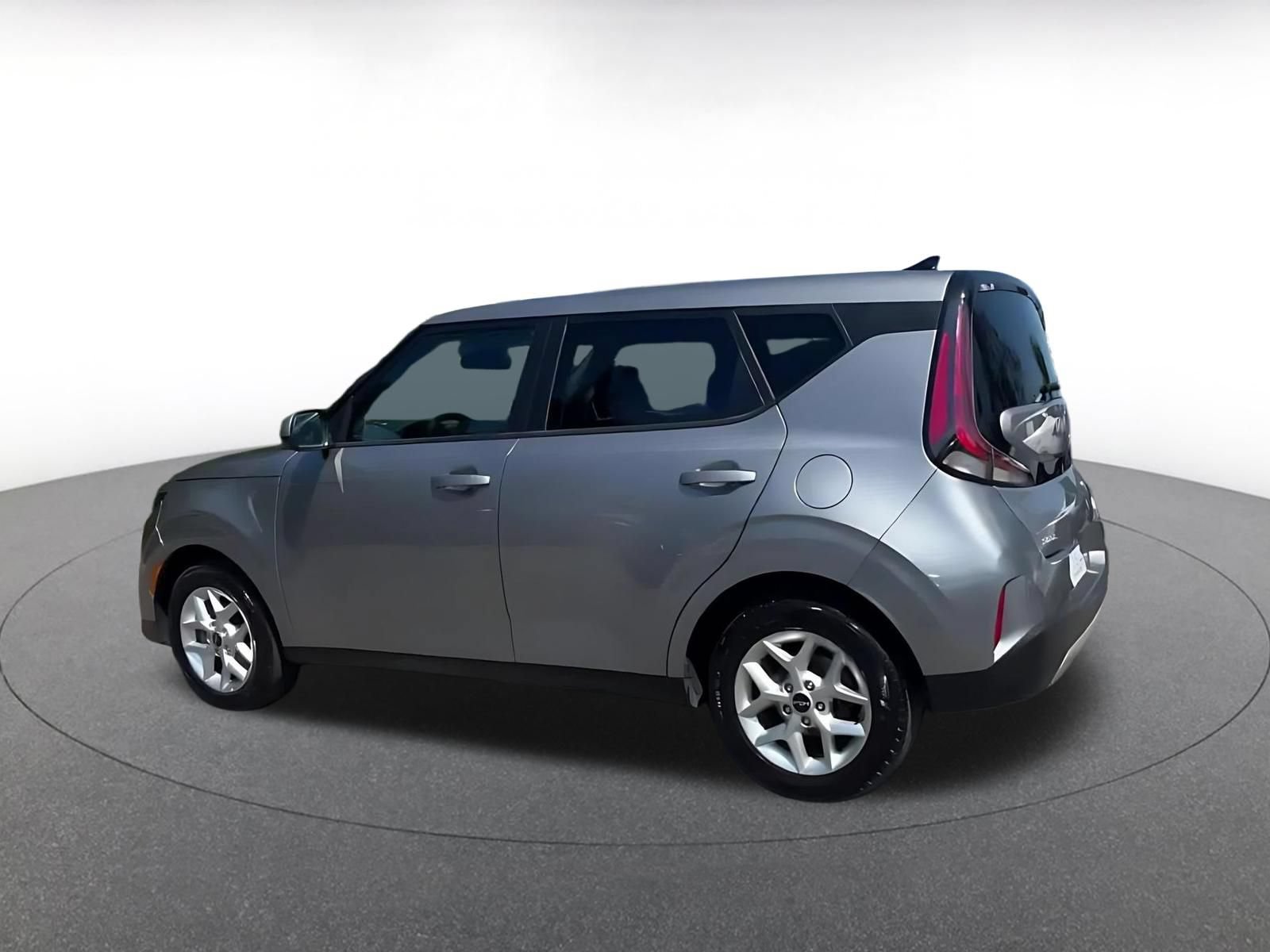 Thumbnail: 2025 Kia Soul - 10