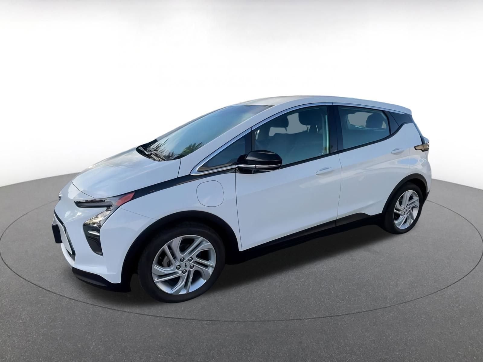 Thumbnail: 2023 Chevrolet Bolt EV - 8