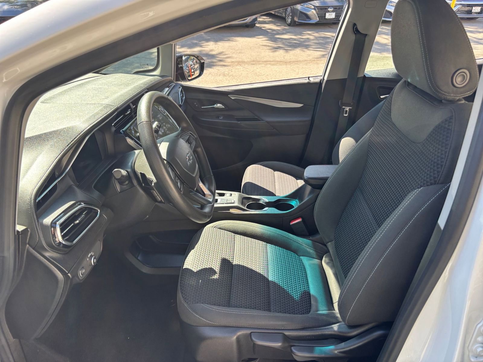 Thumbnail: 2023 Chevrolet Bolt EV - 31