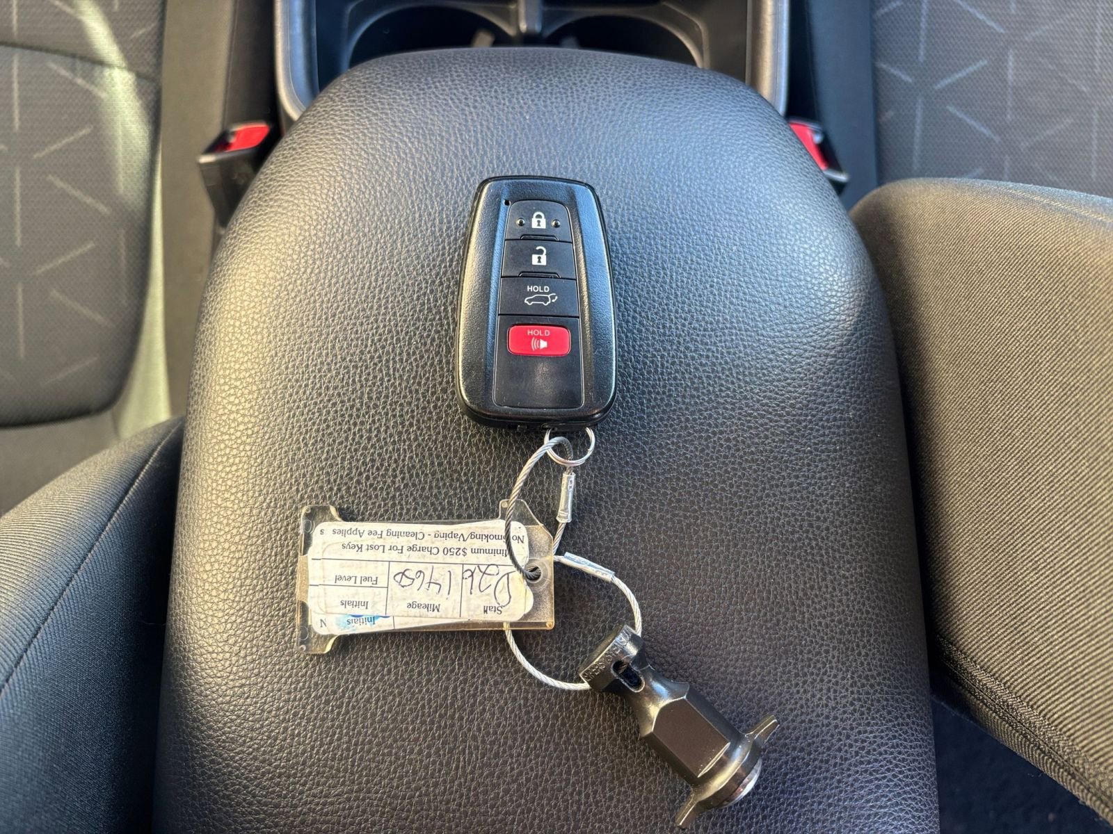 Thumbnail: 2025 Toyota RAV4 - 22