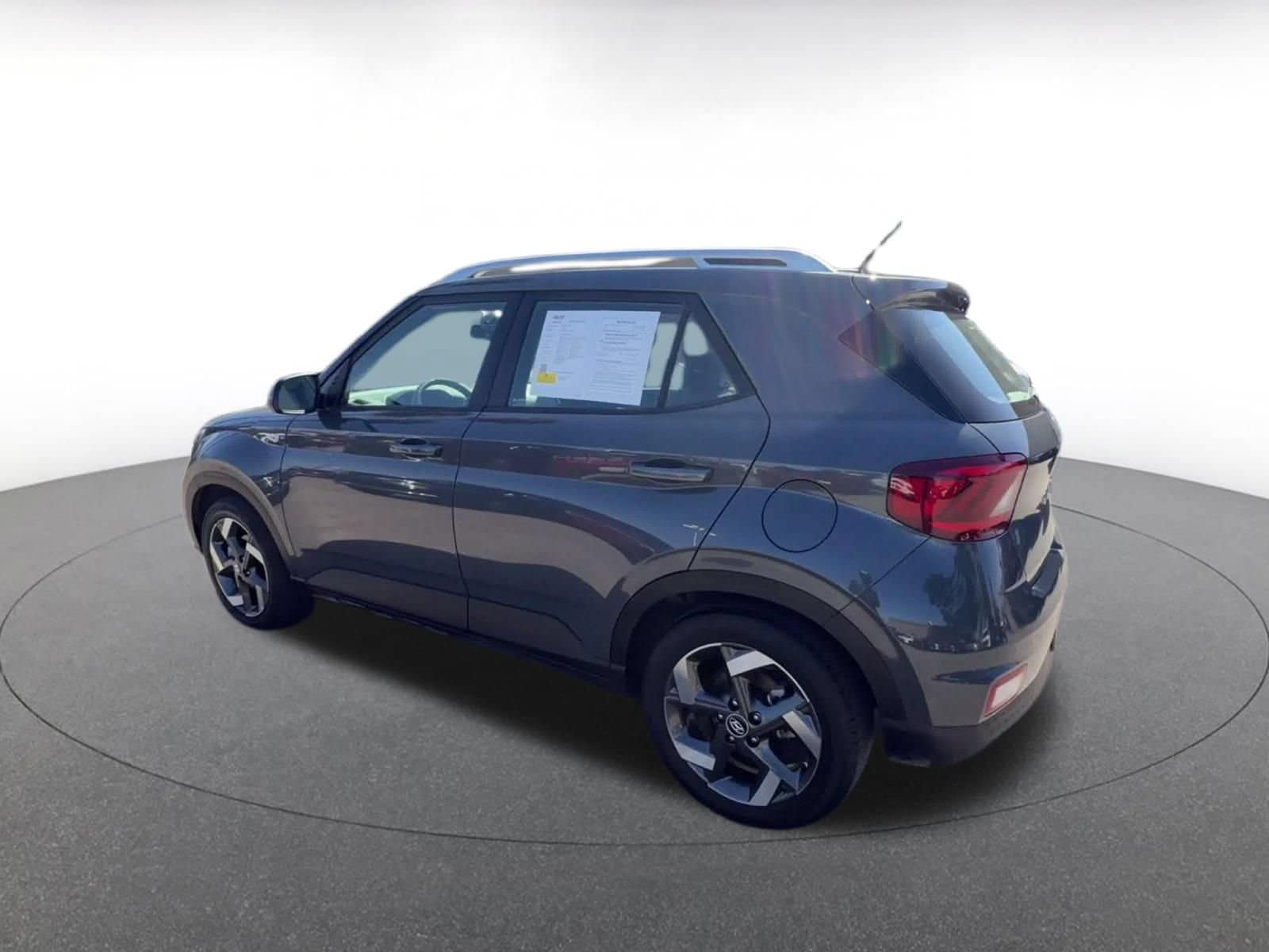 Thumbnail: 2025 Hyundai Venue - 9