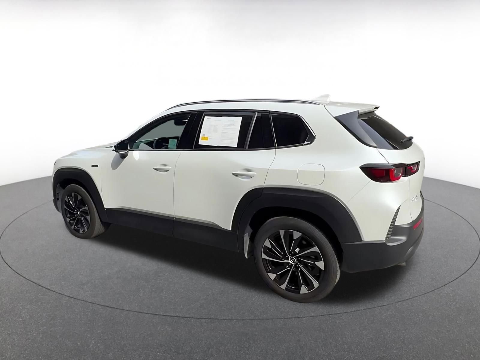 Thumbnail: 2025 Mazda CX-50 - 10