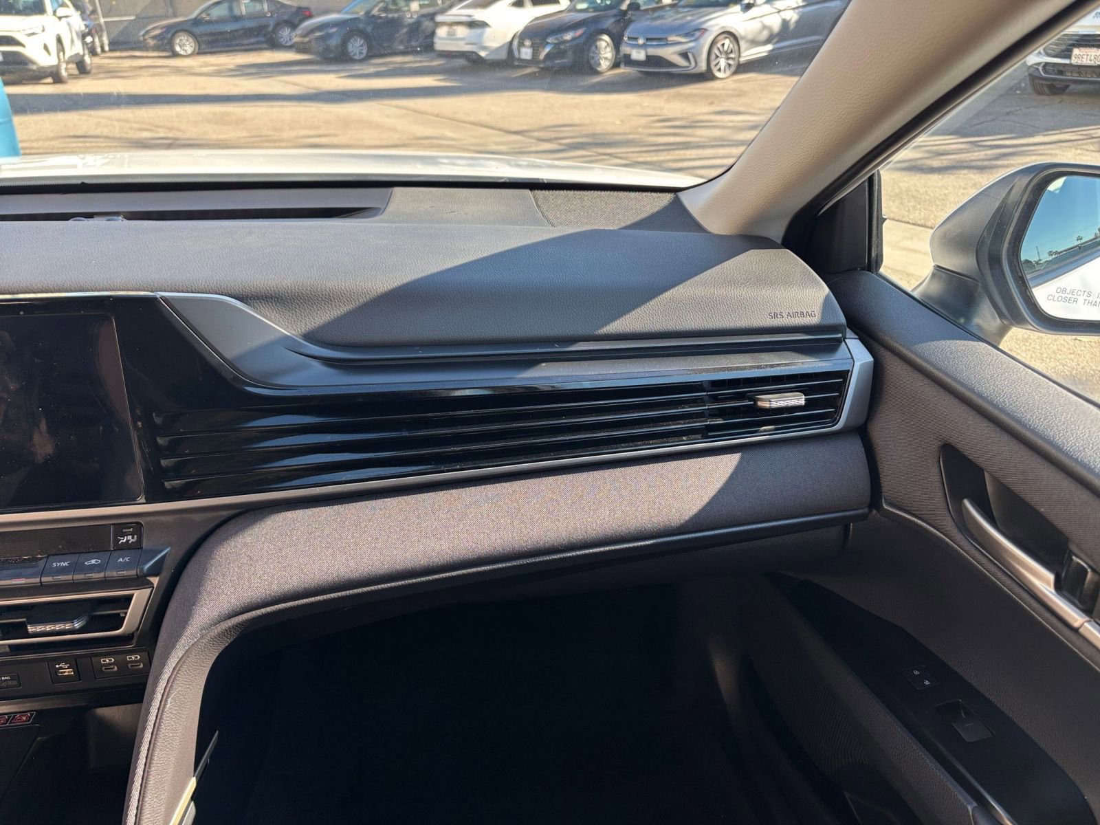 Thumbnail: 2025 Toyota Camry - 35