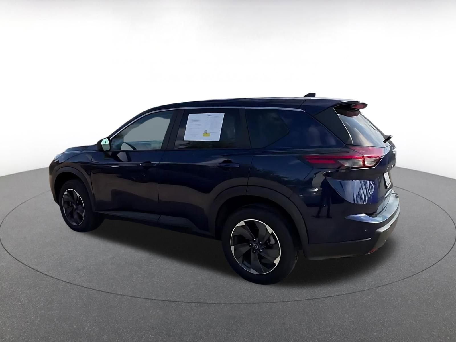 Thumbnail: 2025 Nissan Rogue - 10