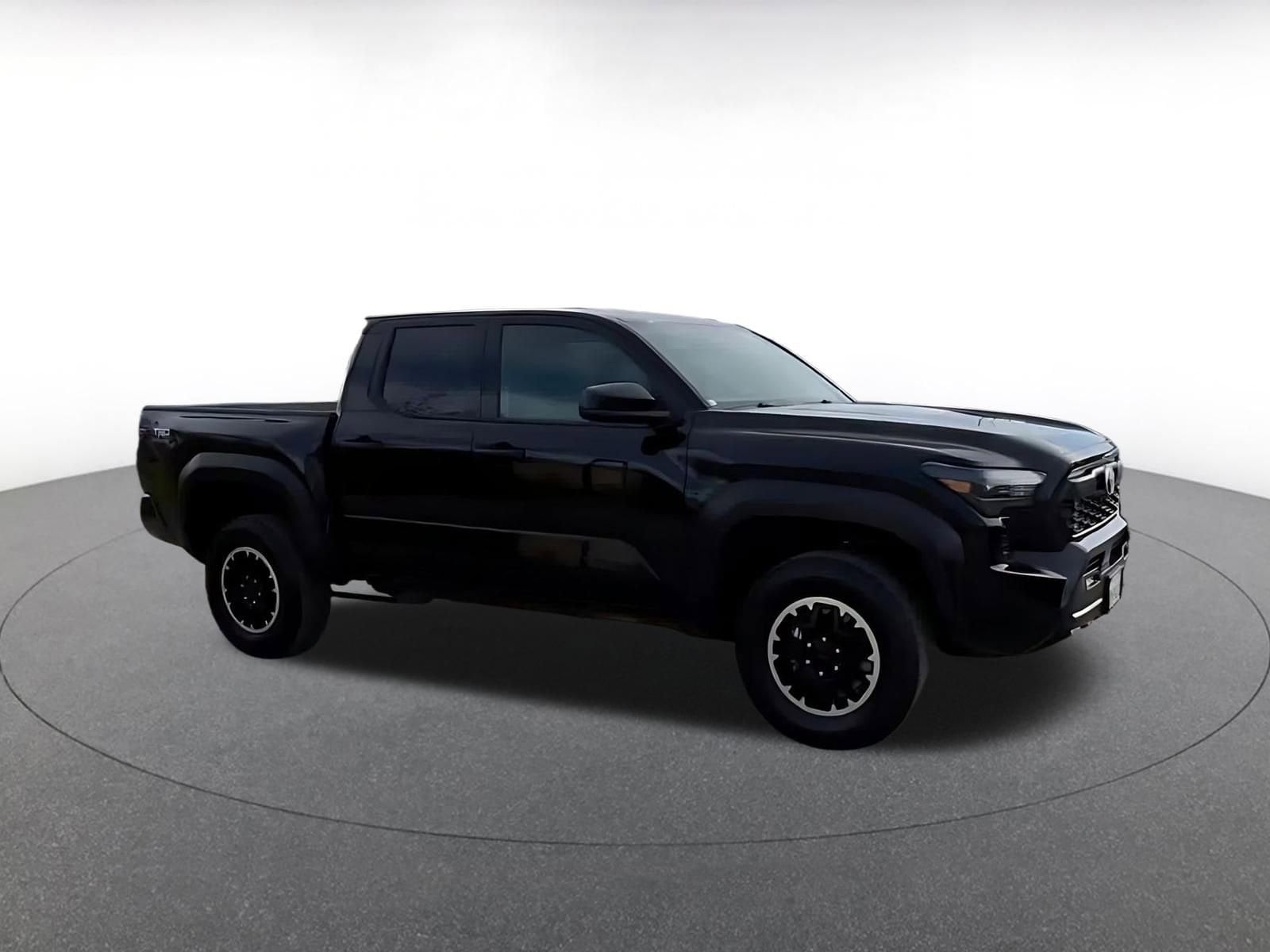 Thumbnail: 2025 Toyota Tacoma - 2