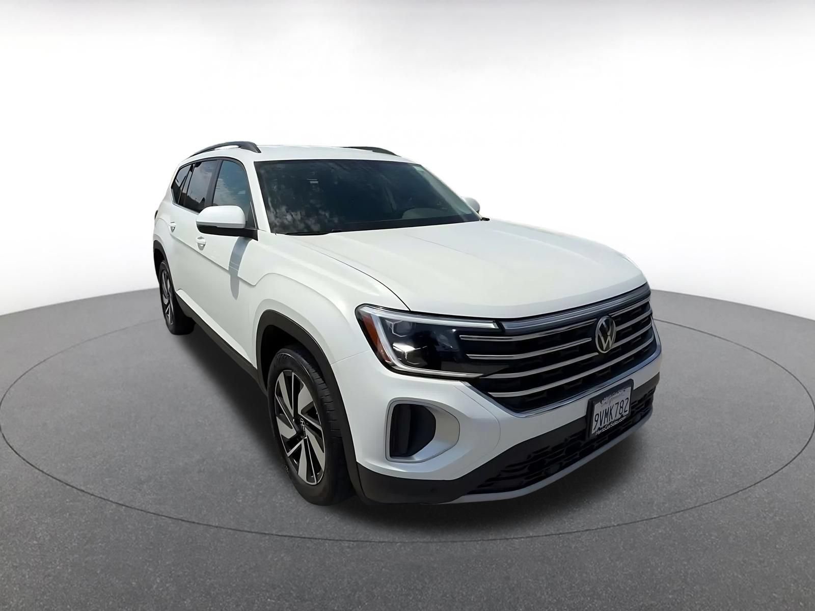 Thumbnail: 2026 Volkswagen Atlas - 3
