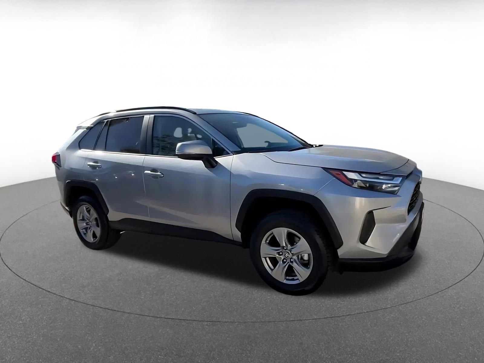 Thumbnail: 2025 Toyota RAV4 - 2