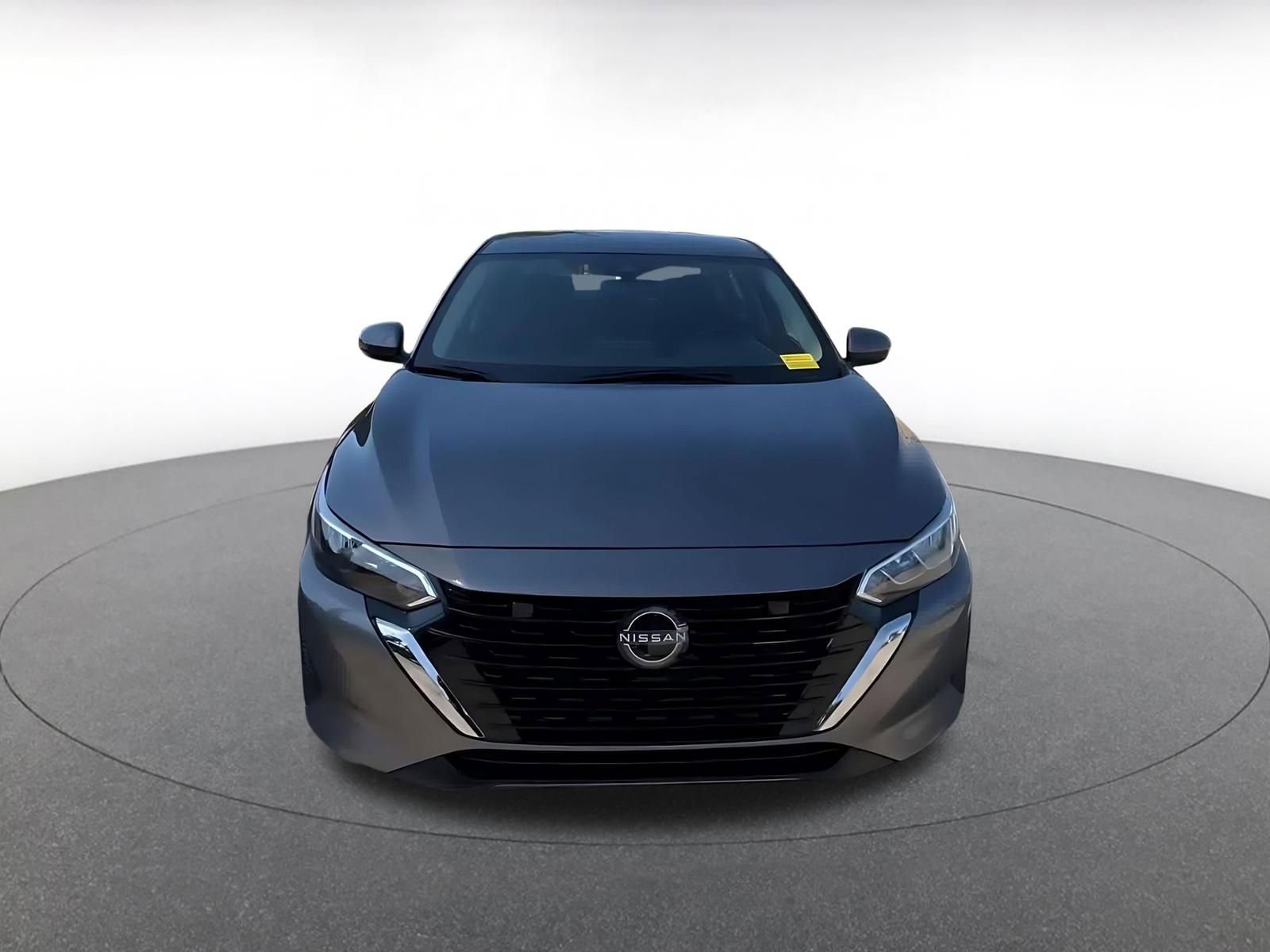 Thumbnail: 2025 Nissan Sentra - 4