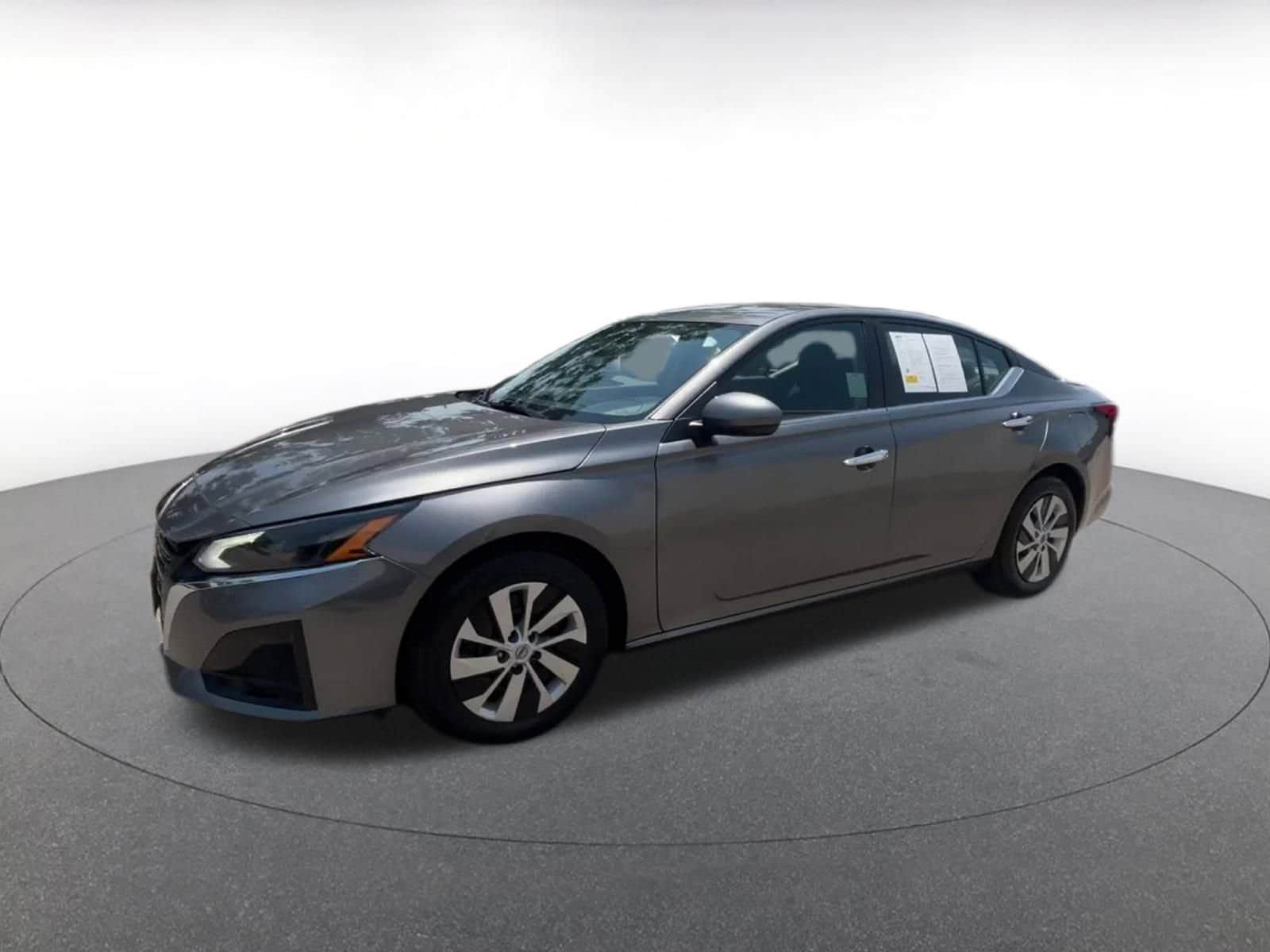 Thumbnail: 2023 Nissan Altima - 8