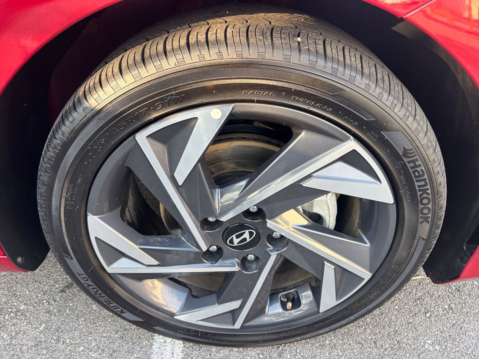 Thumbnail: 2025 Hyundai Elantra - 30