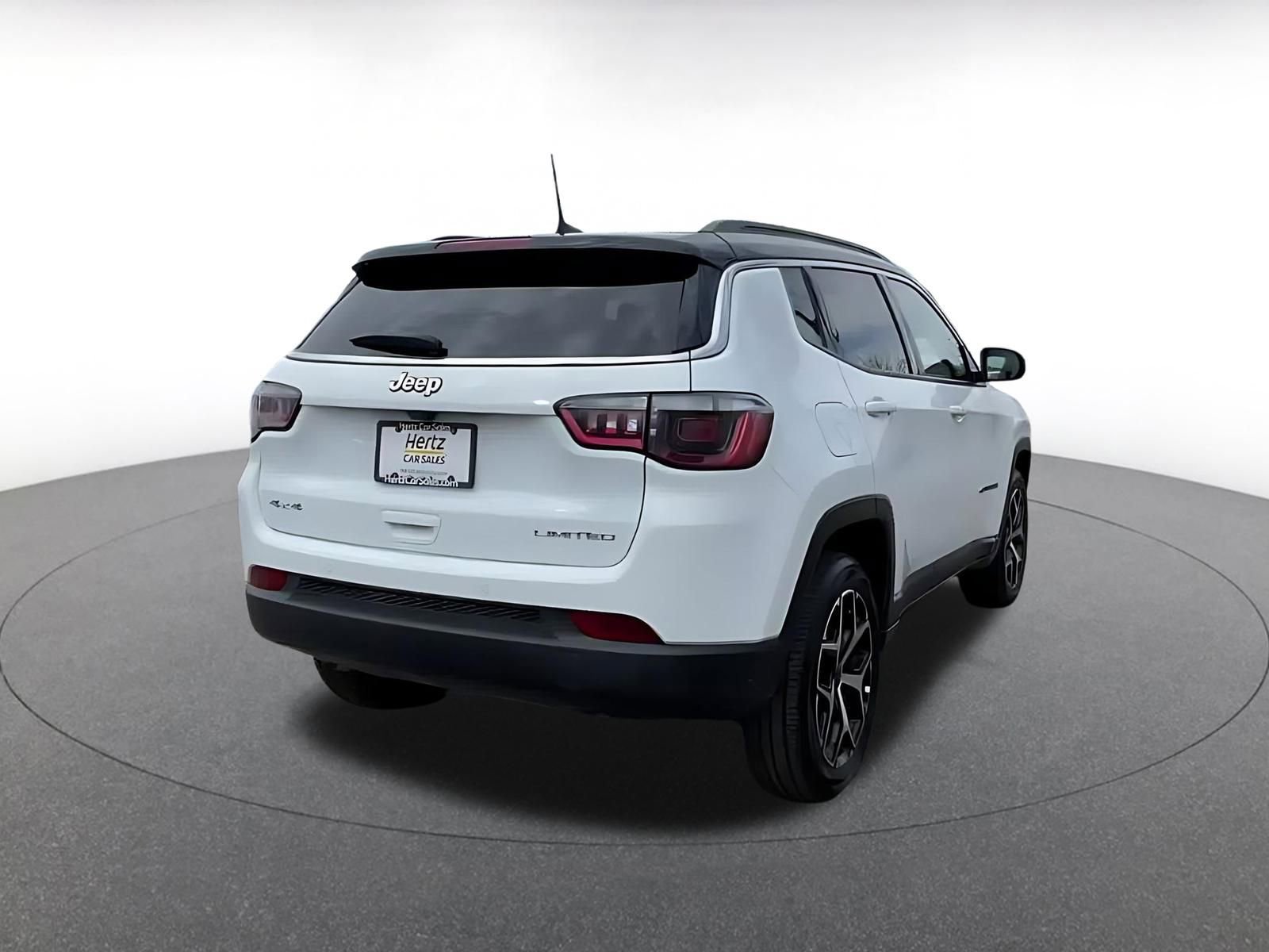Thumbnail: 2025 Jeep Compass - 14