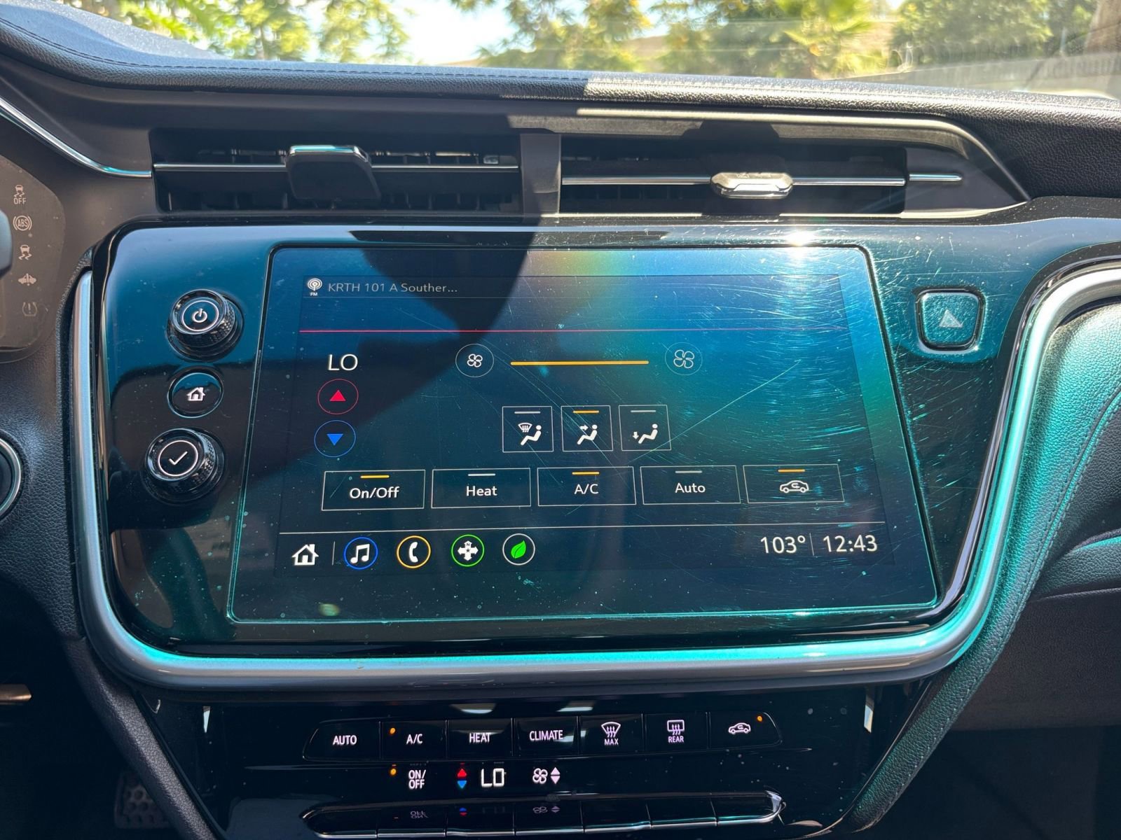 Thumbnail: 2023 Chevrolet Bolt EV - 25