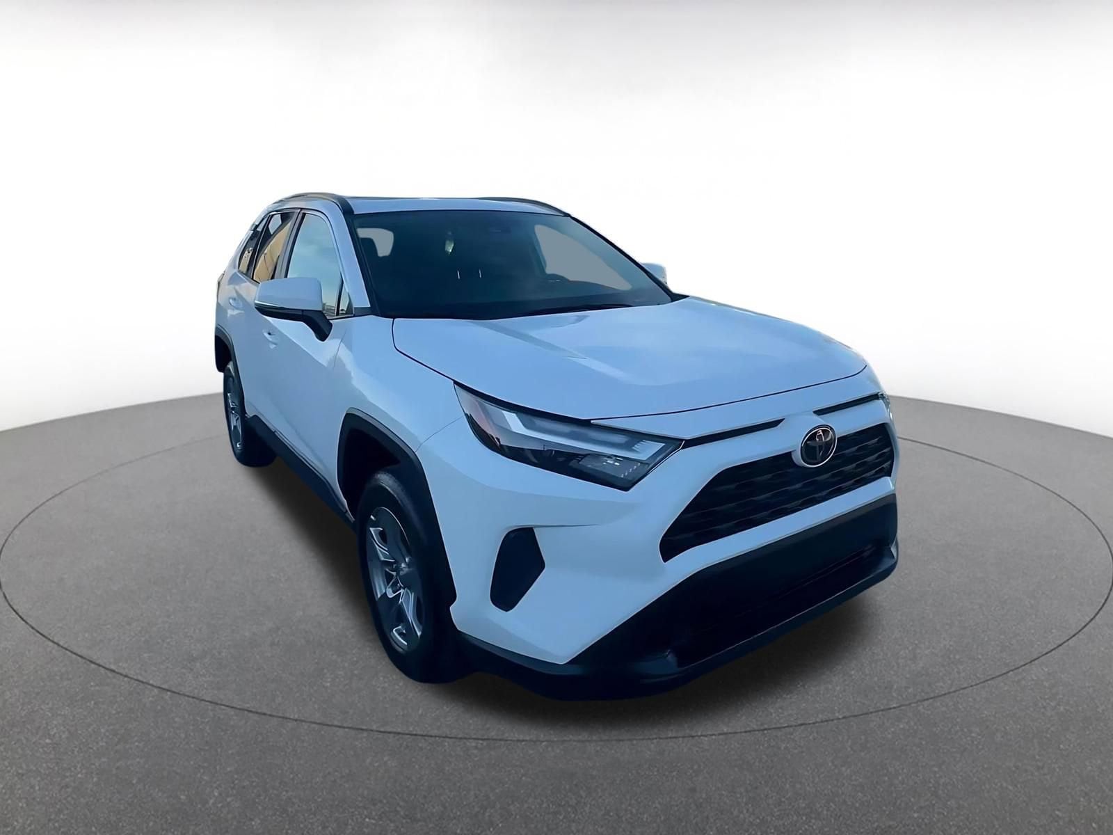 Thumbnail: 2025 Toyota RAV4 - 3