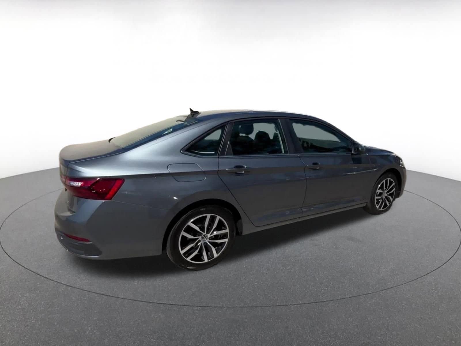 Thumbnail: 2025 Volkswagen Jetta - 14