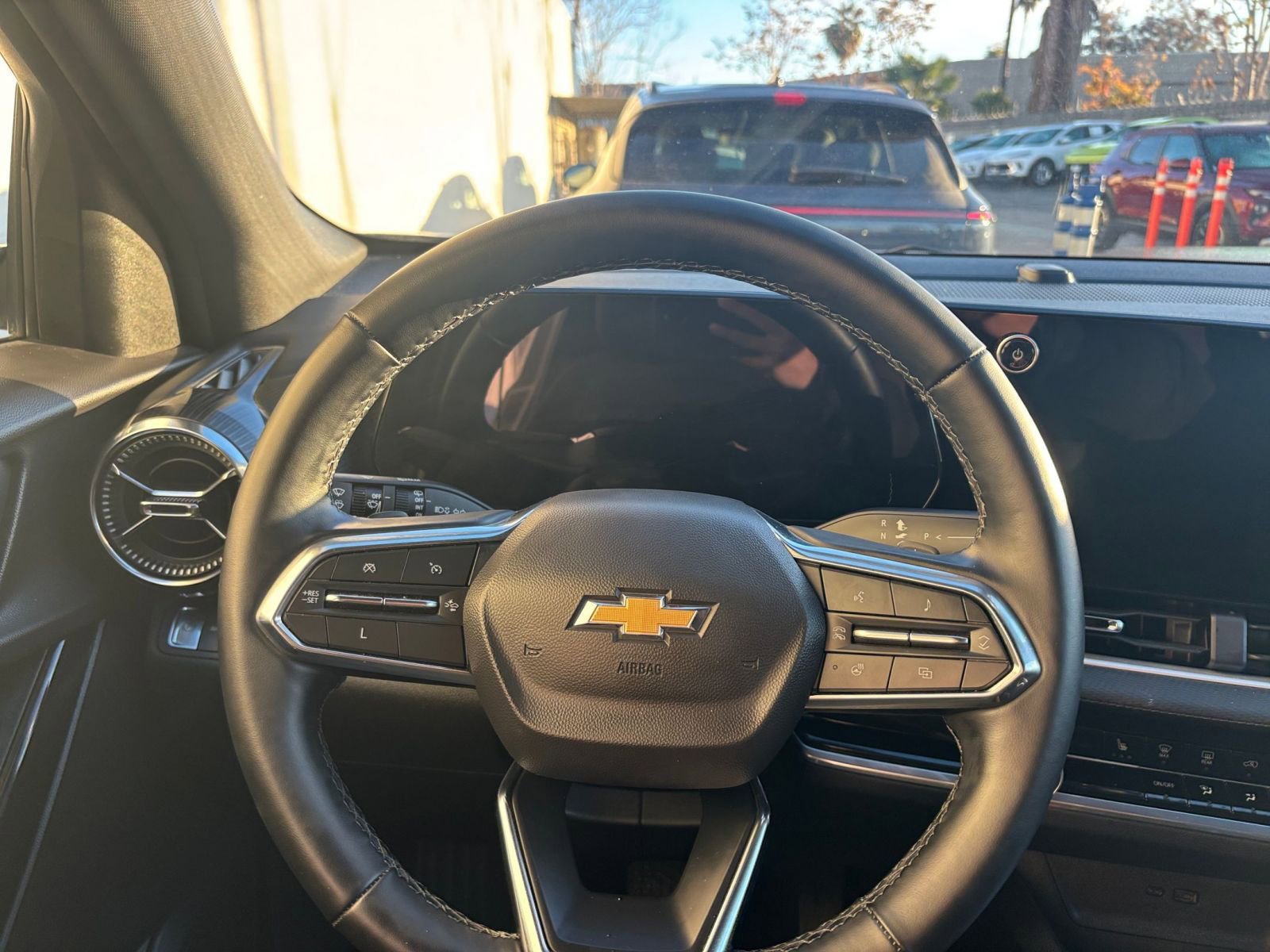 Thumbnail: 2025 Chevrolet Equinox - 34