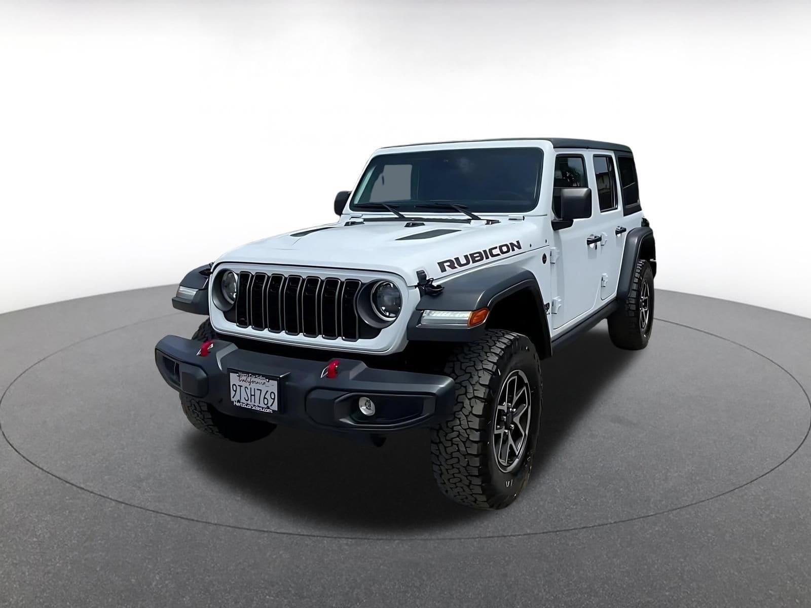 Thumbnail: 2025 Jeep Wrangler - 6