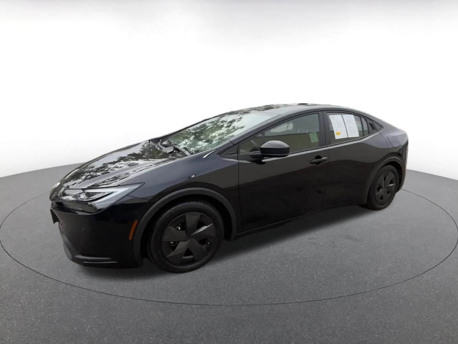 Thumbnail: 2025 Toyota Prius - 8