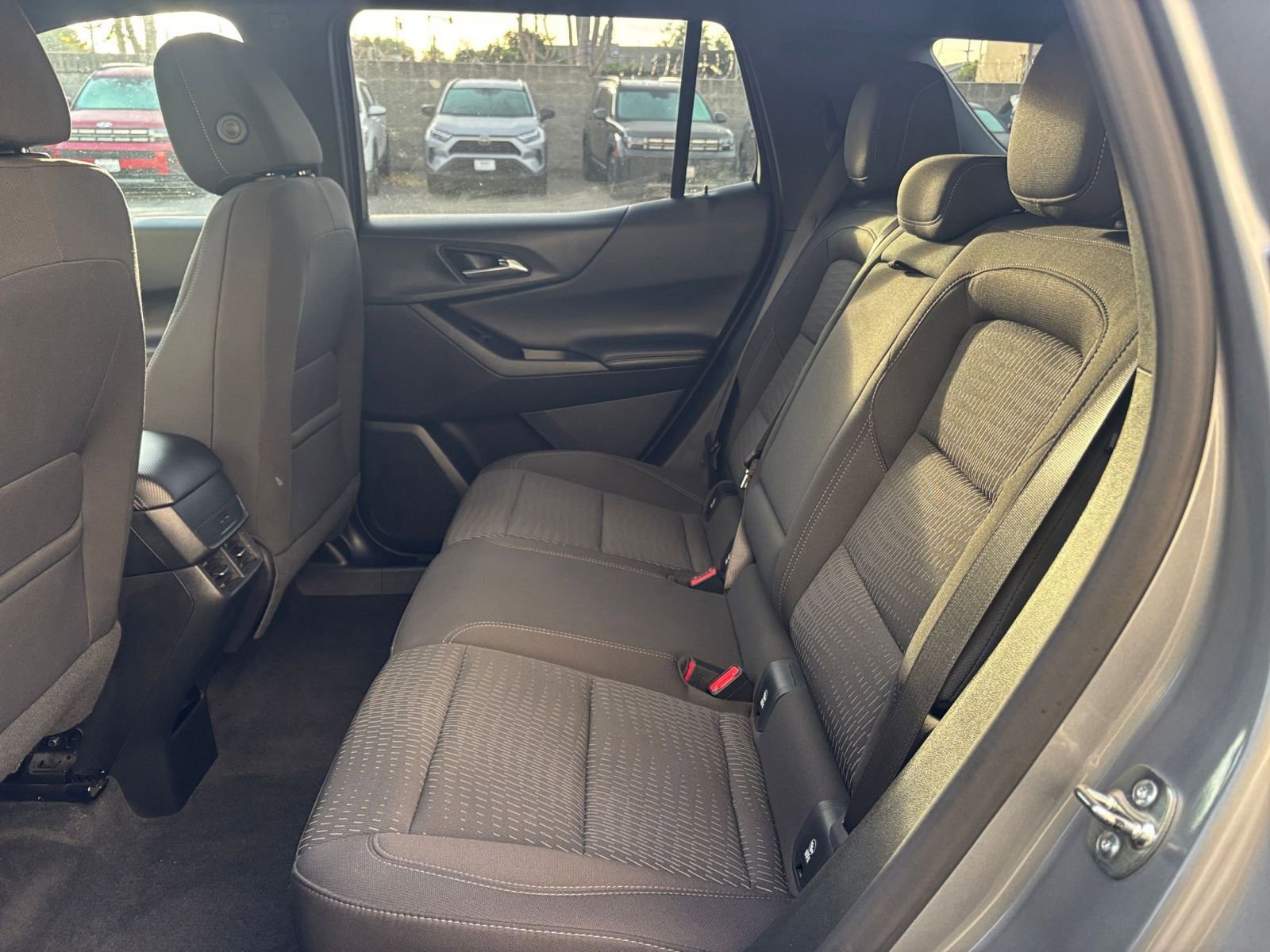 Thumbnail: 2025 Chevrolet Equinox - 25