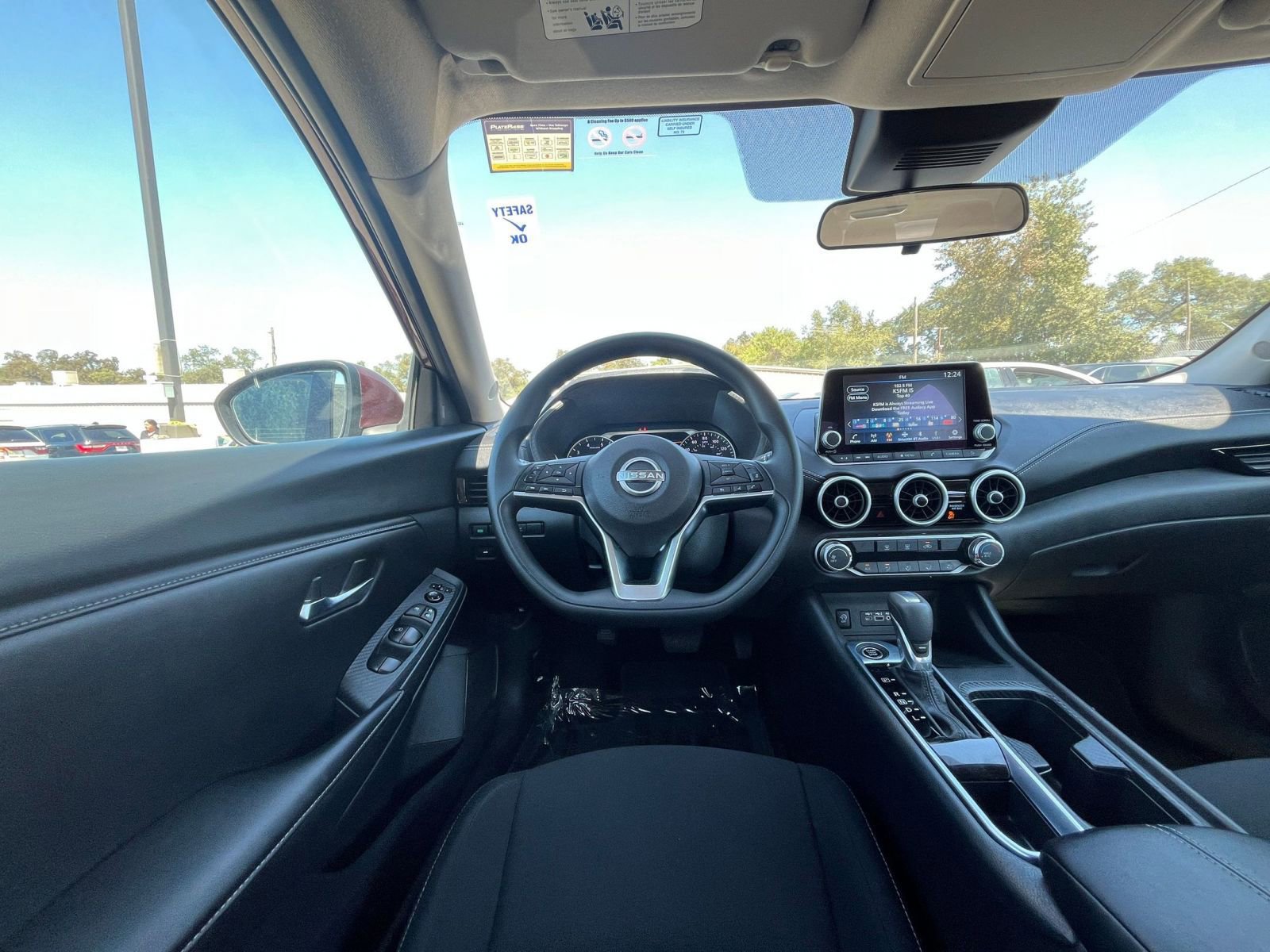 Thumbnail: 2024 Nissan Sentra - 32