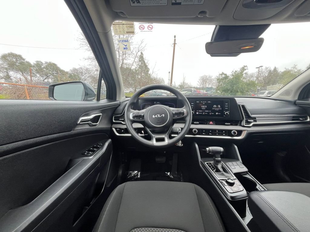 Thumbnail: 2025 Kia Sportage - 35