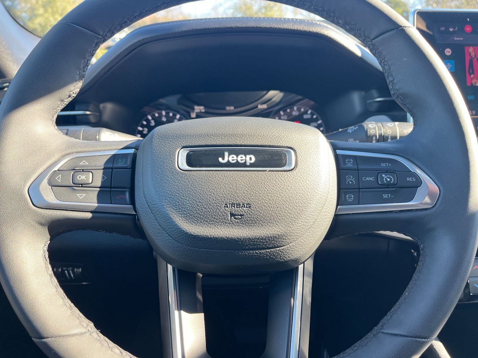 Thumbnail: 2025 Jeep Compass - 28