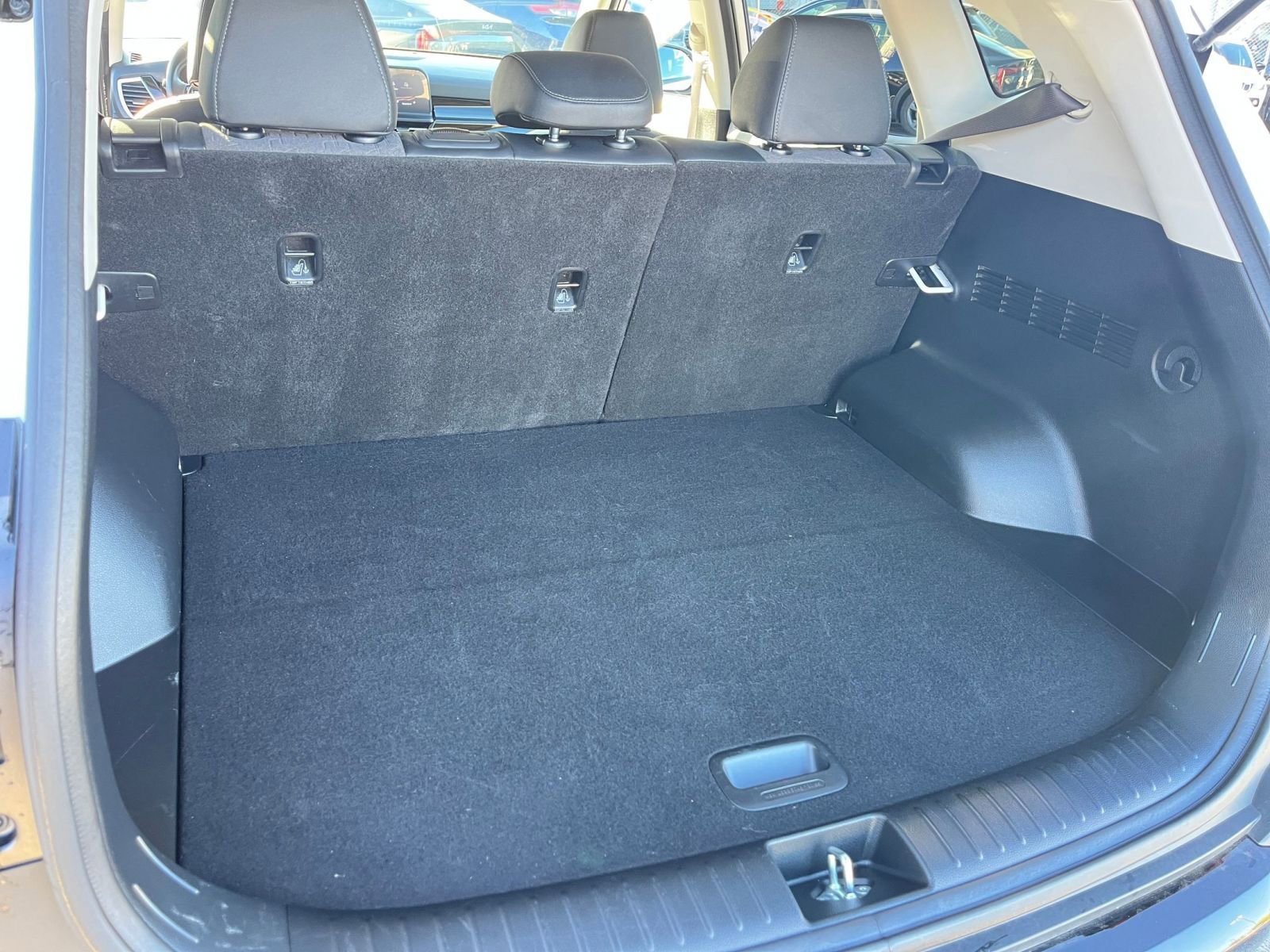 Thumbnail: 2025 Kia Seltos - 31