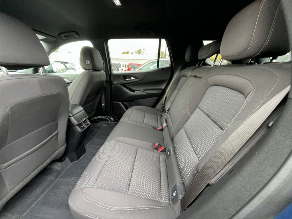 Thumbnail: 2025 Chevrolet Equinox - 34