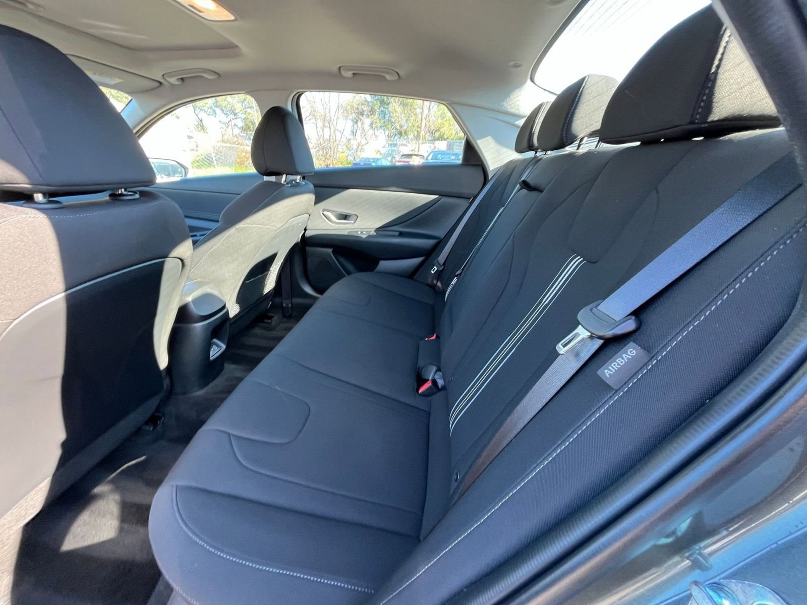 Thumbnail: 2025 Hyundai Elantra - 23