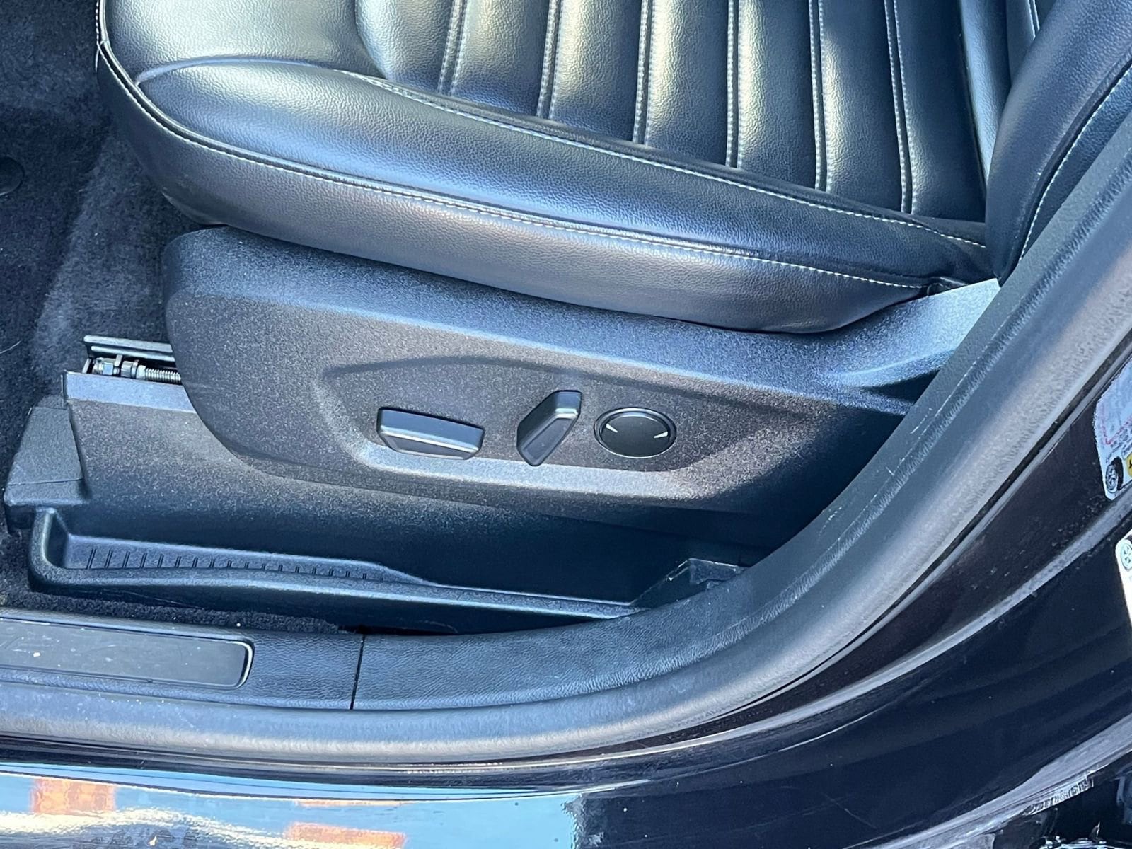 Thumbnail: 2024 Ford Edge - 23