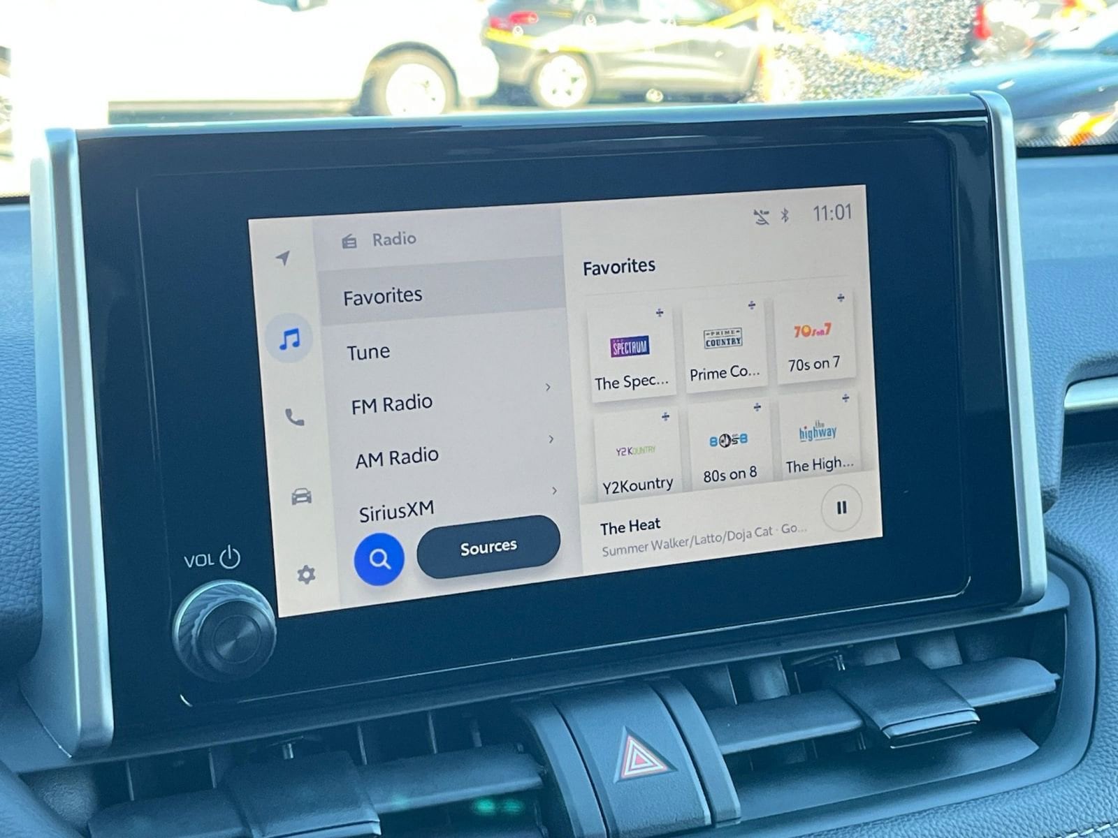 Thumbnail: 2025 Toyota RAV4 - 21