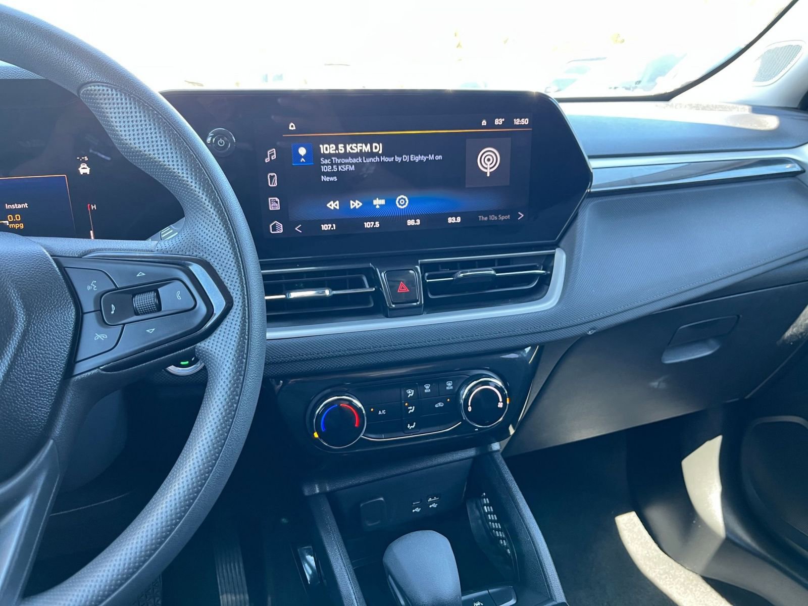 Thumbnail: 2024 Chevrolet TrailBlazer - 25