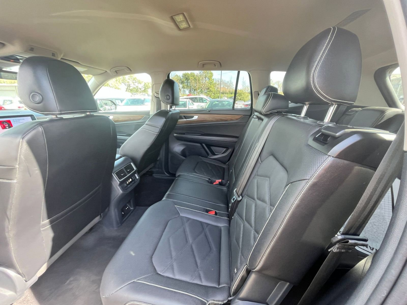 Thumbnail: 2025 Volkswagen Atlas - 29