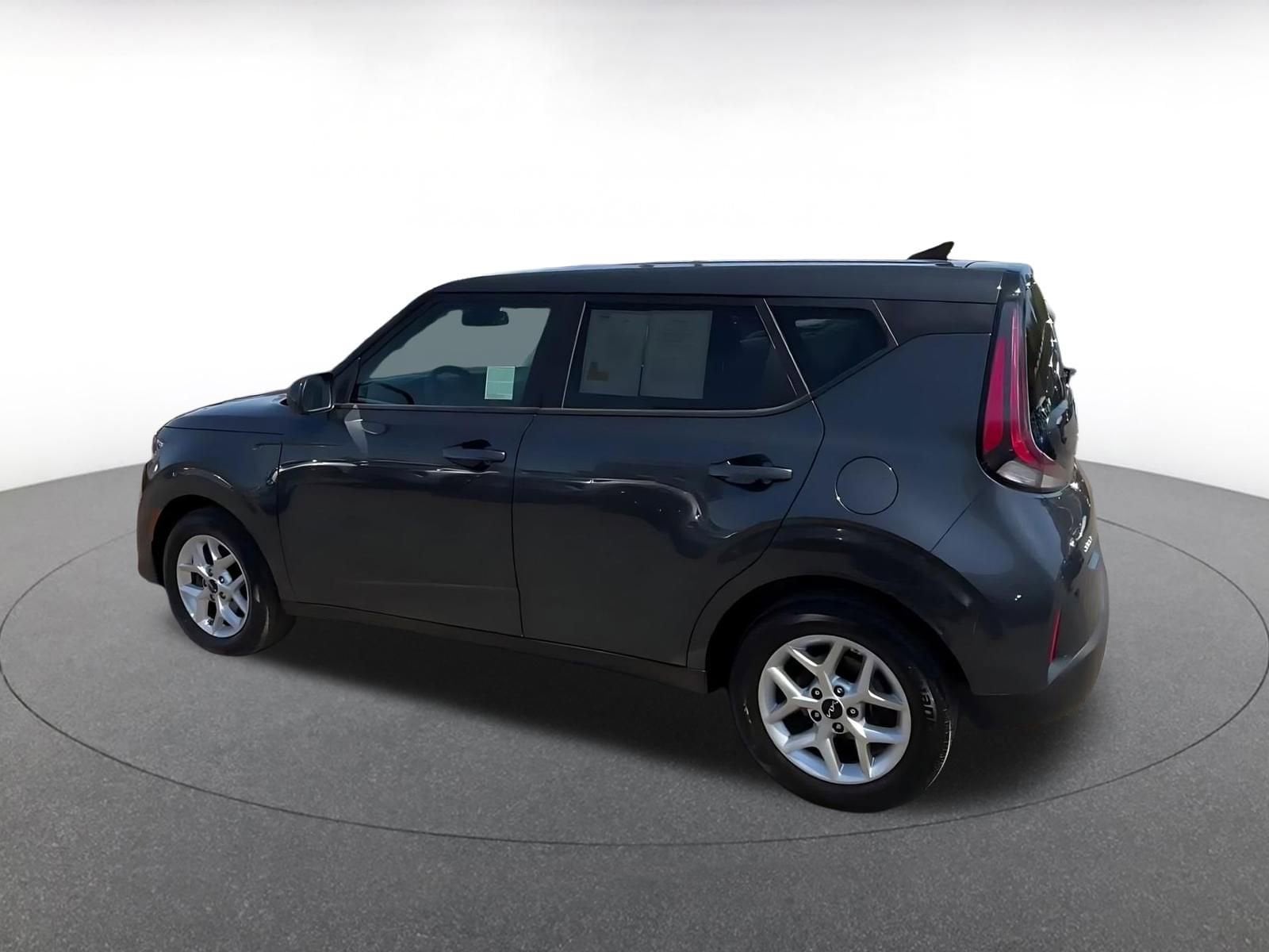 Thumbnail: 2025 Kia Soul - 10