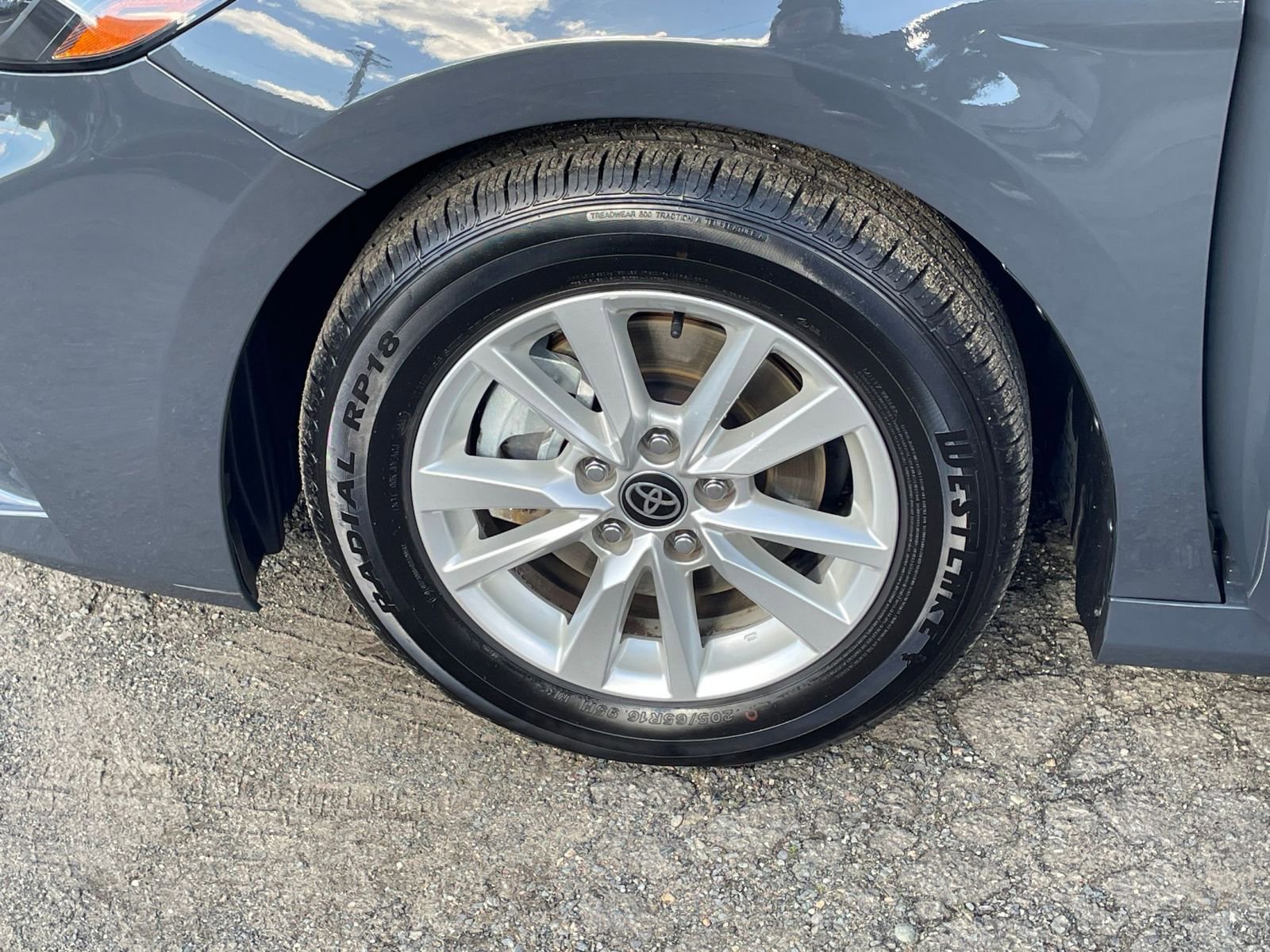 Thumbnail: 2025 Toyota Camry - 29