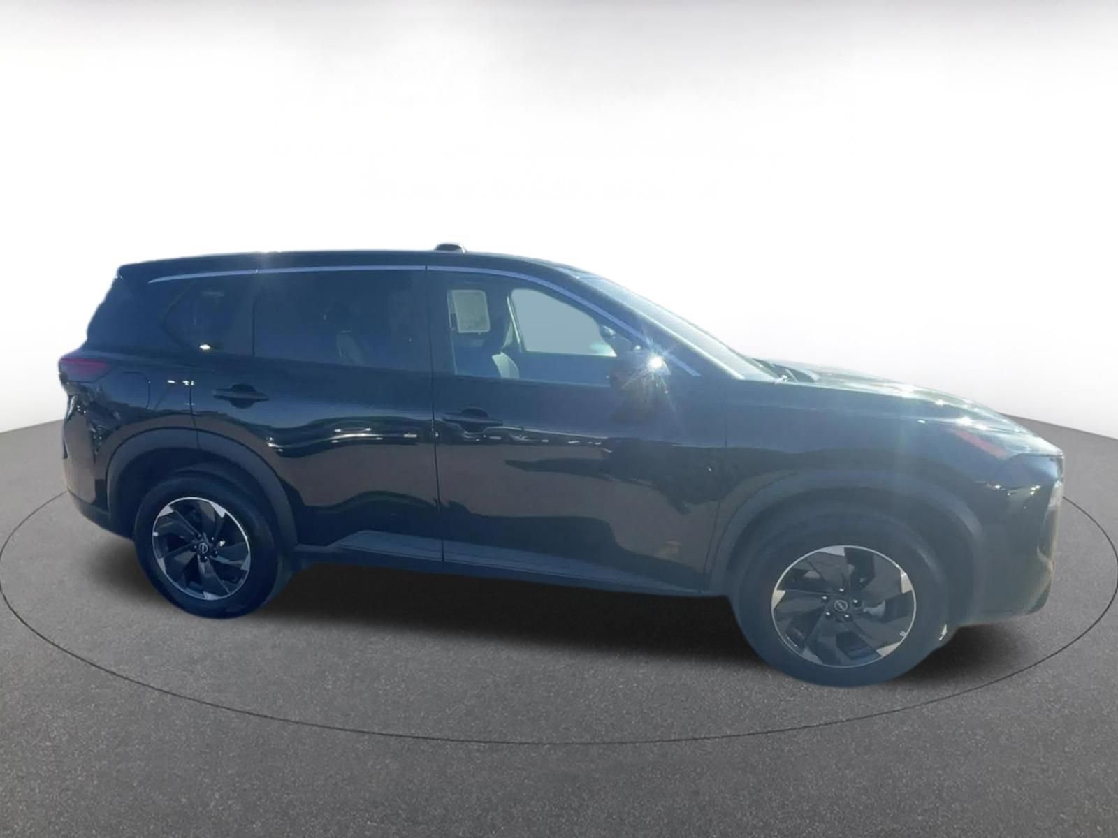 Thumbnail: 2025 Nissan Rogue - 15