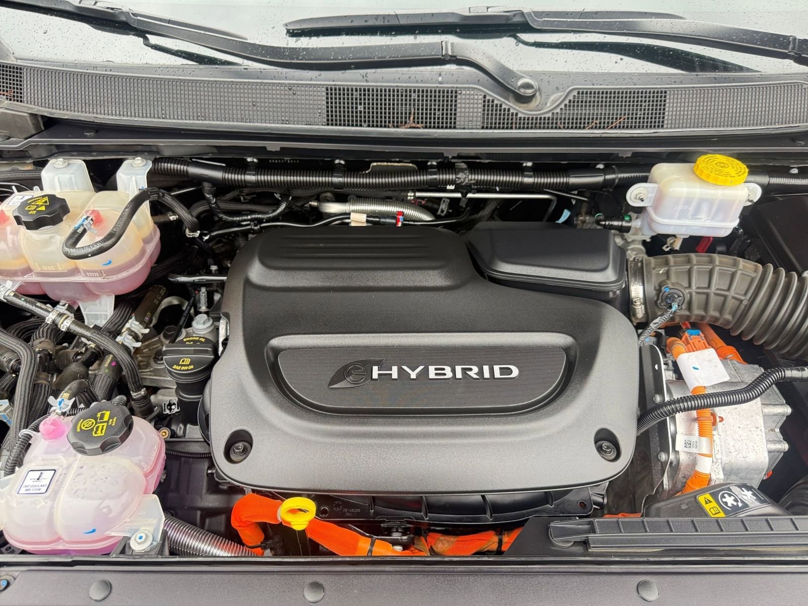 Thumbnail: 2023 Chrysler Pacifica - 32