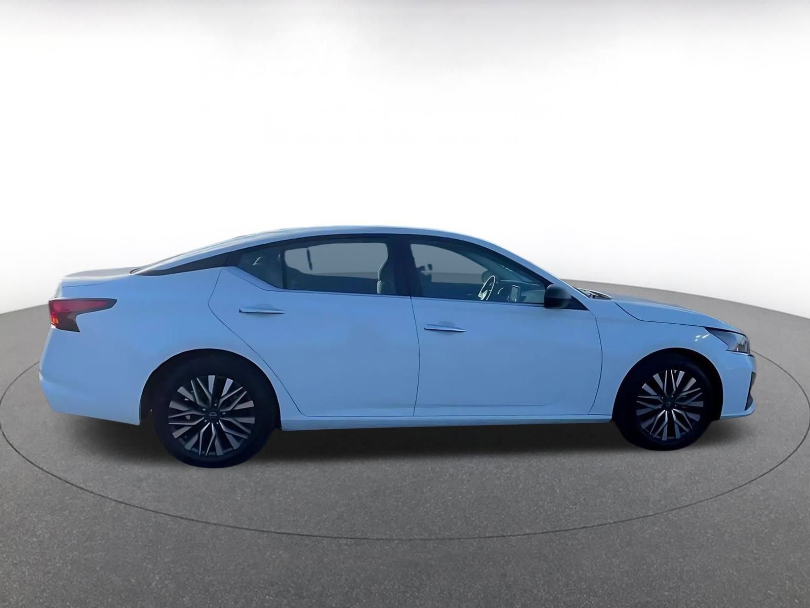 Thumbnail: 2025 Nissan Altima - 16